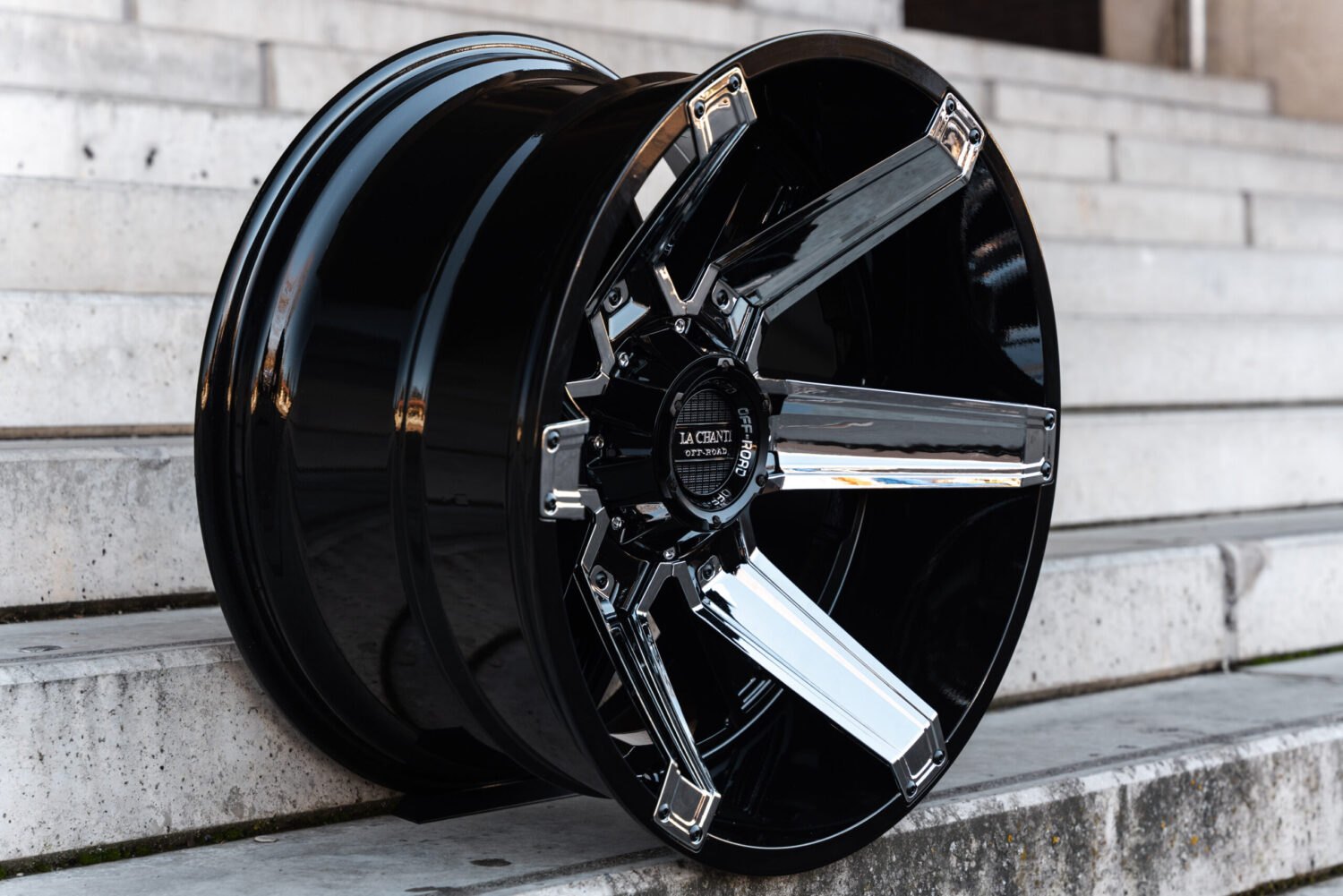 La Chanti OF16 | Chrome · 12J×22" · ET-44 | 6x139.7 — Bild 2