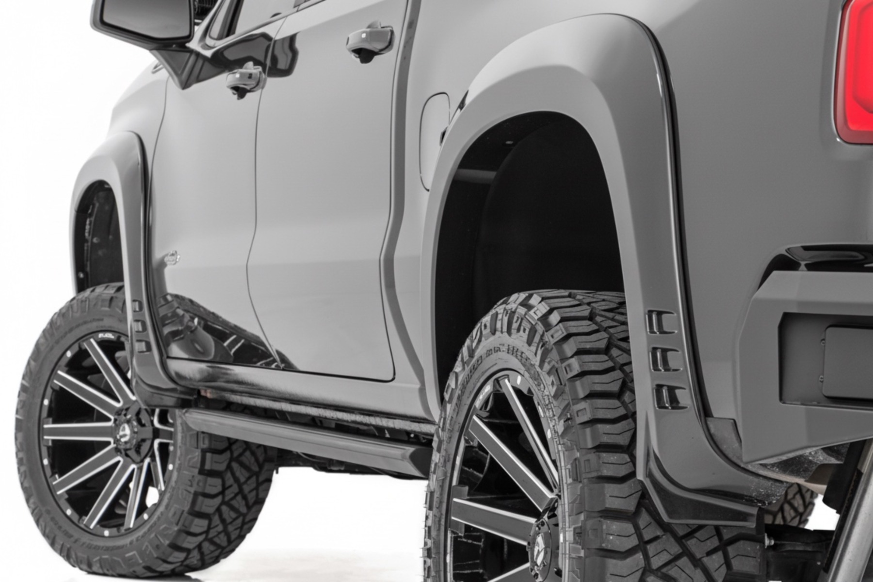 SF1 Kotflügelverbreiterungen | GJI Shadow Grey | Chevy Silverado 1500 2WD/4WD (2019–2026)