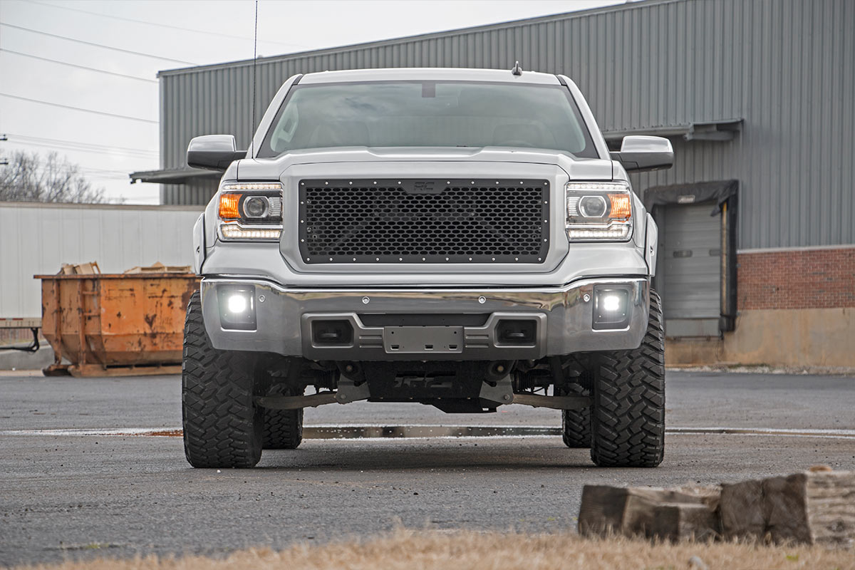 LED Light Kit | Fog Mount | 2" Black Pair | GMC Sierra 1500 2WD/4WD (14-15) — Bild 4