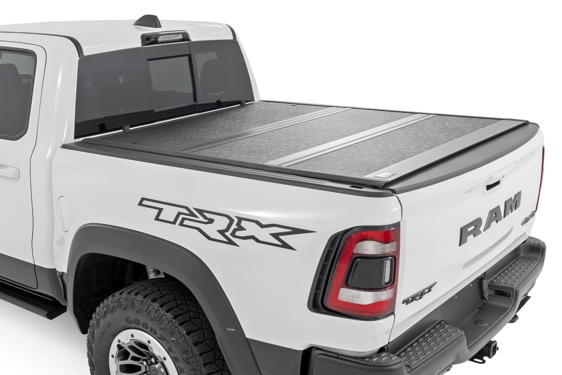Feste, flache Ladeflächenabdeckung | 6'4 Zoll | Ohne Rambox | RAM 1500 (19–26)/1500 TRX (21–24)