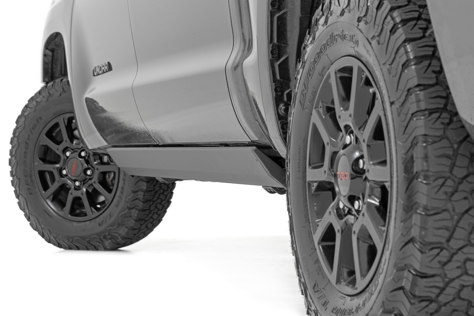Elektrische Trittbretter | Zwei Elektromotoren | CrewMax | Toyota Tundra (07–21) — Bild 4
