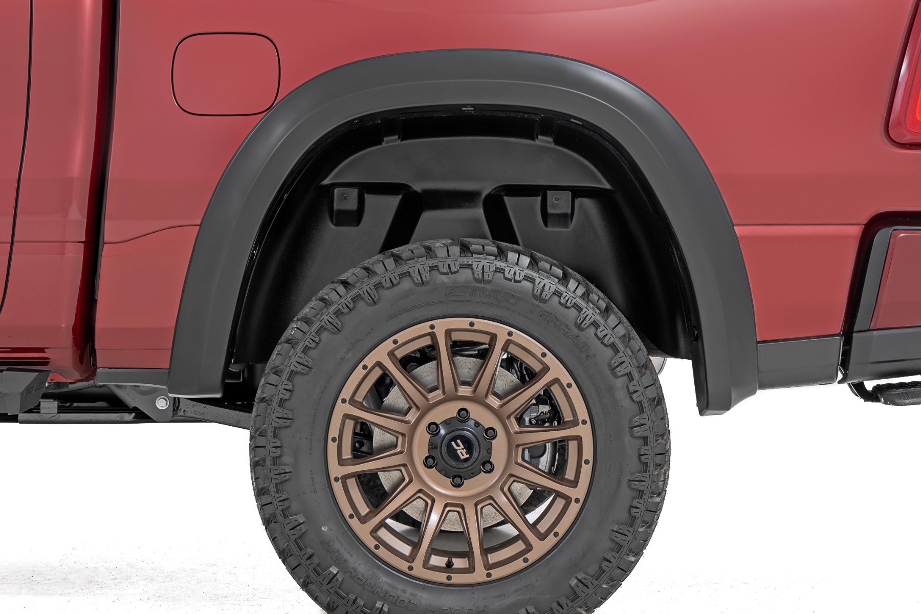 Sport-Kotflügelverbreiterungen | PSC Billet Silver | RAM 1500 2WD/4WD (2025–2026) — Bild 6