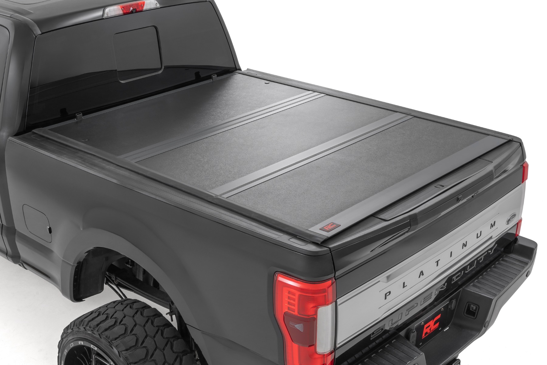 Robuste, flache Ladeflächenabdeckung | 6'10 Zoll Ladefläche | Ford F-250/F-350 Super Duty (17–26)