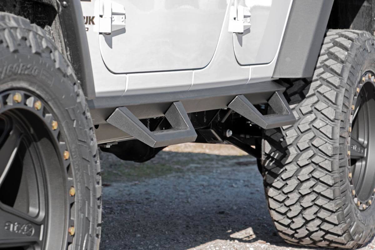 Contoured Drop Steps | 4 Door | Jeep Wrangler Unlimited 2WD/4WD (2007-2018) — Bild 6