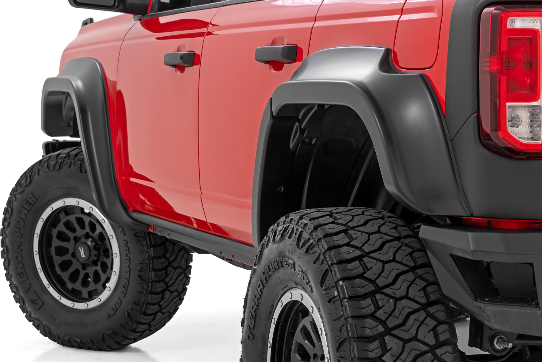 Kotflügelverbreiterungen | G4 Azurblau | Ford Bronco 4WD (2021–2026)