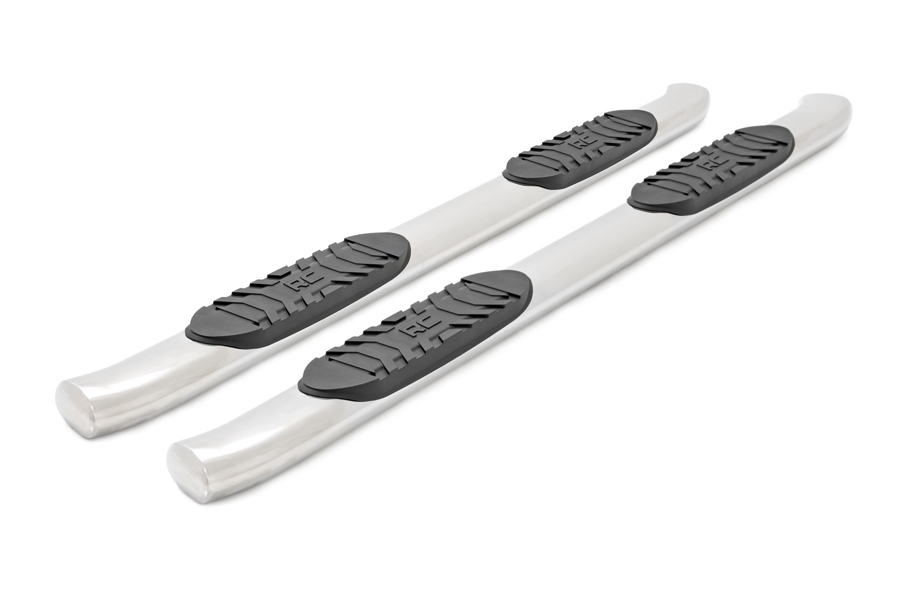 Ovale Nerf-Trittstufen | Edelstahl | Doppelkabine | DEF-Tank | Chevy/GMC 1500/2500HD/3500HD (07–19 & Classic) — Bild 4