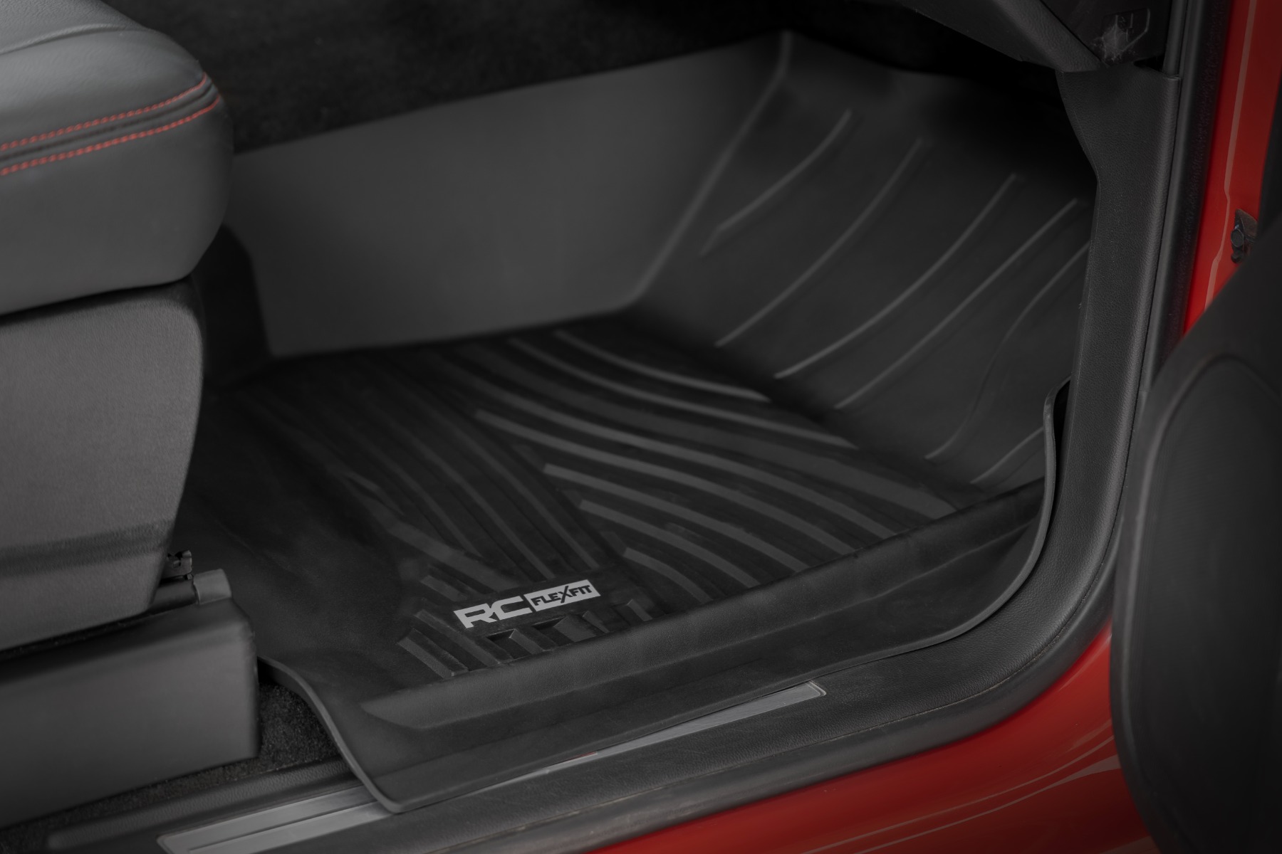 Flex-Fit-Fußmatten | Vorne | Chevy/GMC 1500/2500HD/3500HD (2014–2019 & Classic) — Bild 3
