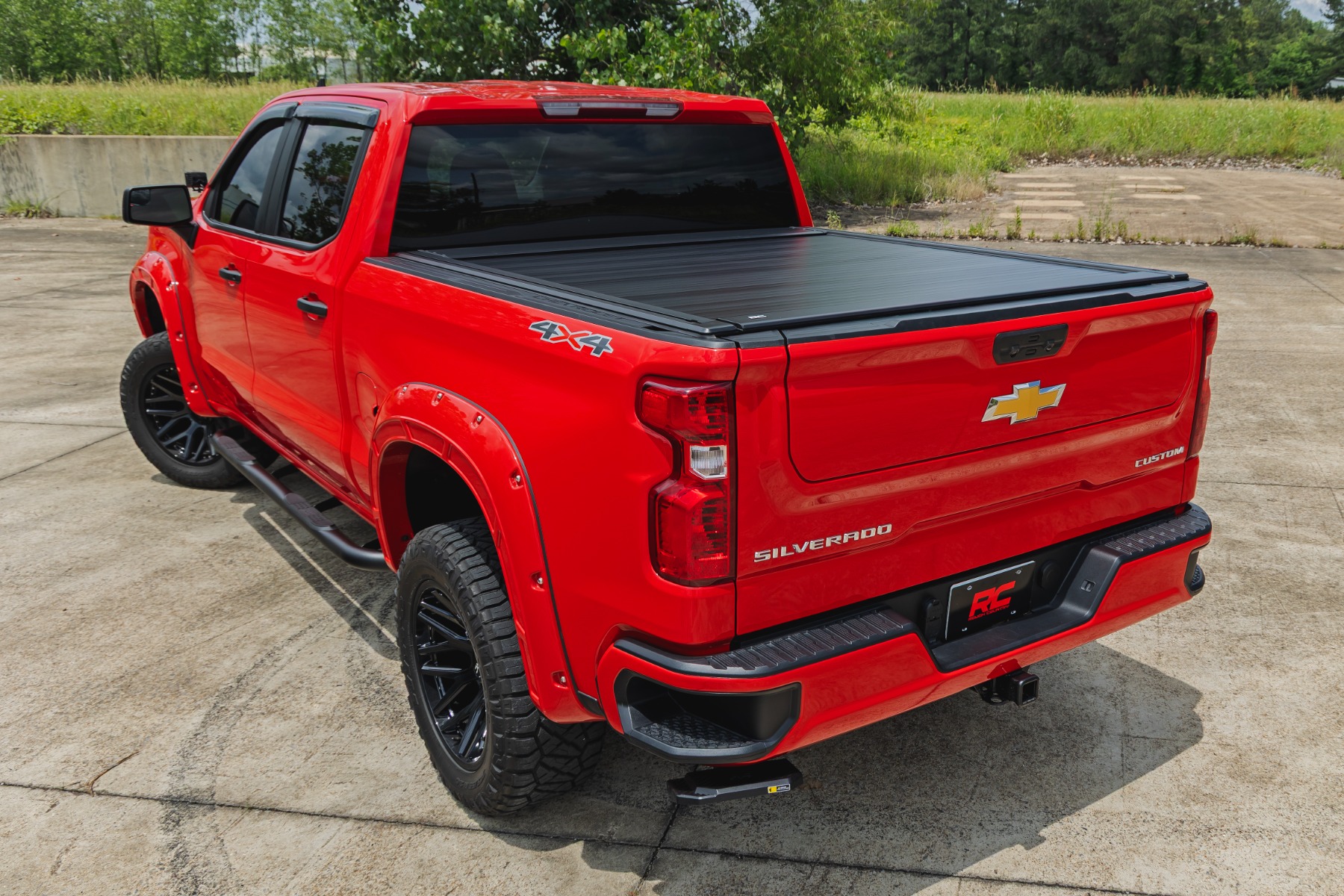 Manuell versenkbare Ladeflächenabdeckung | 5'10" Ladefläche | Chevy/GMC Sierra 1500 (19–26)/Silverado 1500 (19–26) — Bild 5