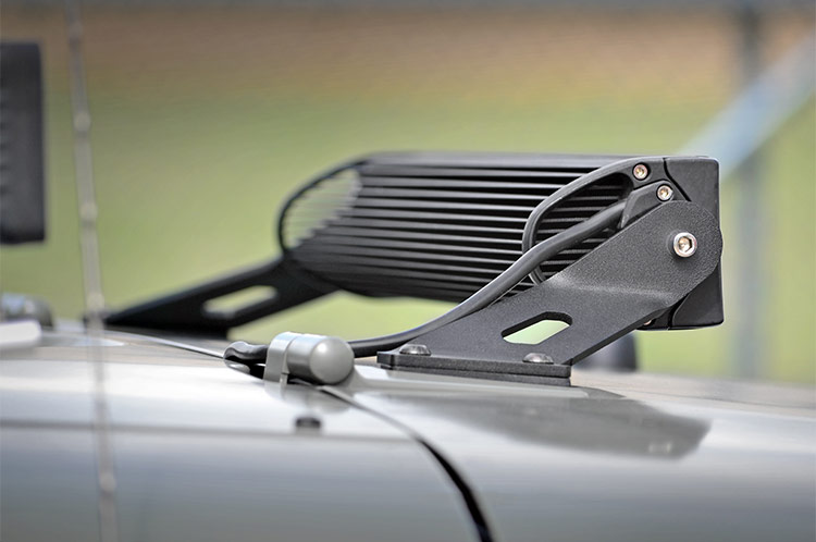 LED Light Mount | Hood | 20" | Jeep Wrangler JK/Wrangler Unlimited  (07-18) — Bild 4