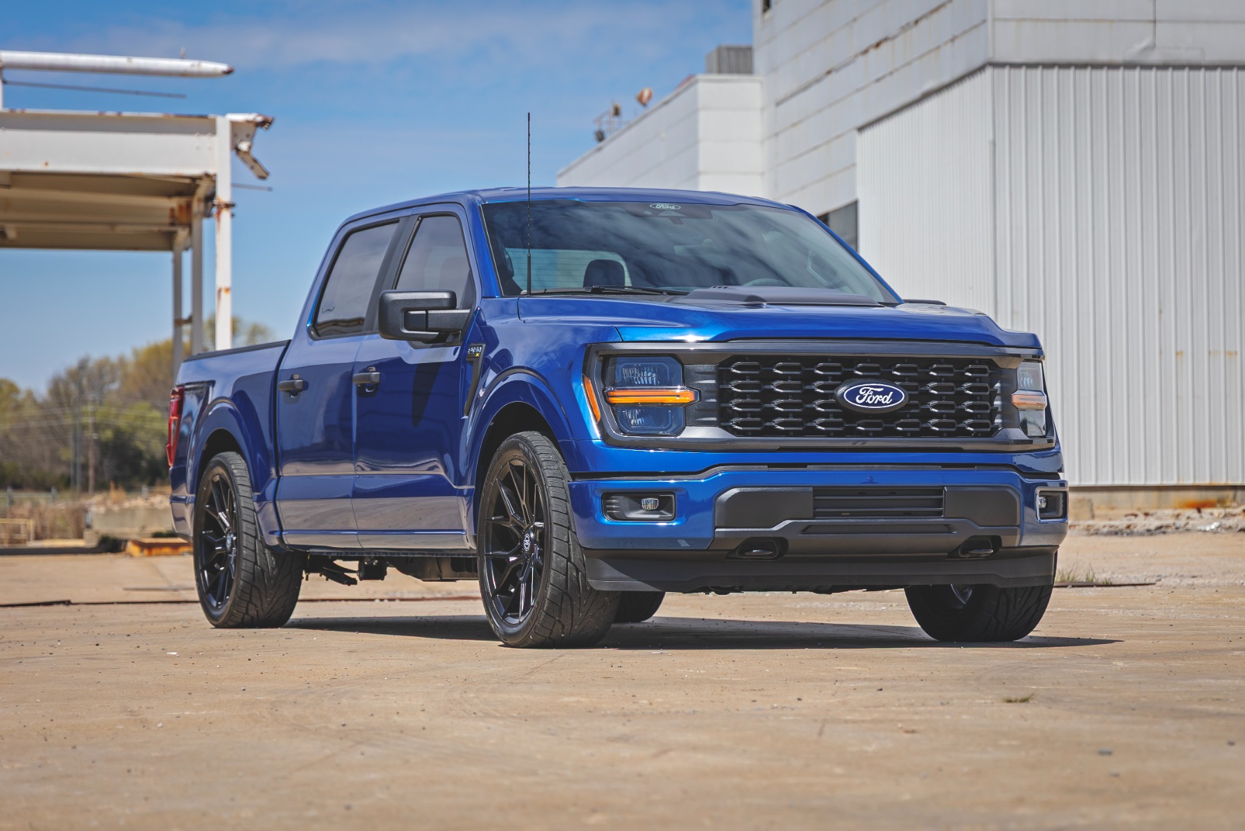 2 Inch Lowering Kit | 4 Inch Rear Lowering | M1 | Ford F-150 4WD (2015-2026) — Bild 4