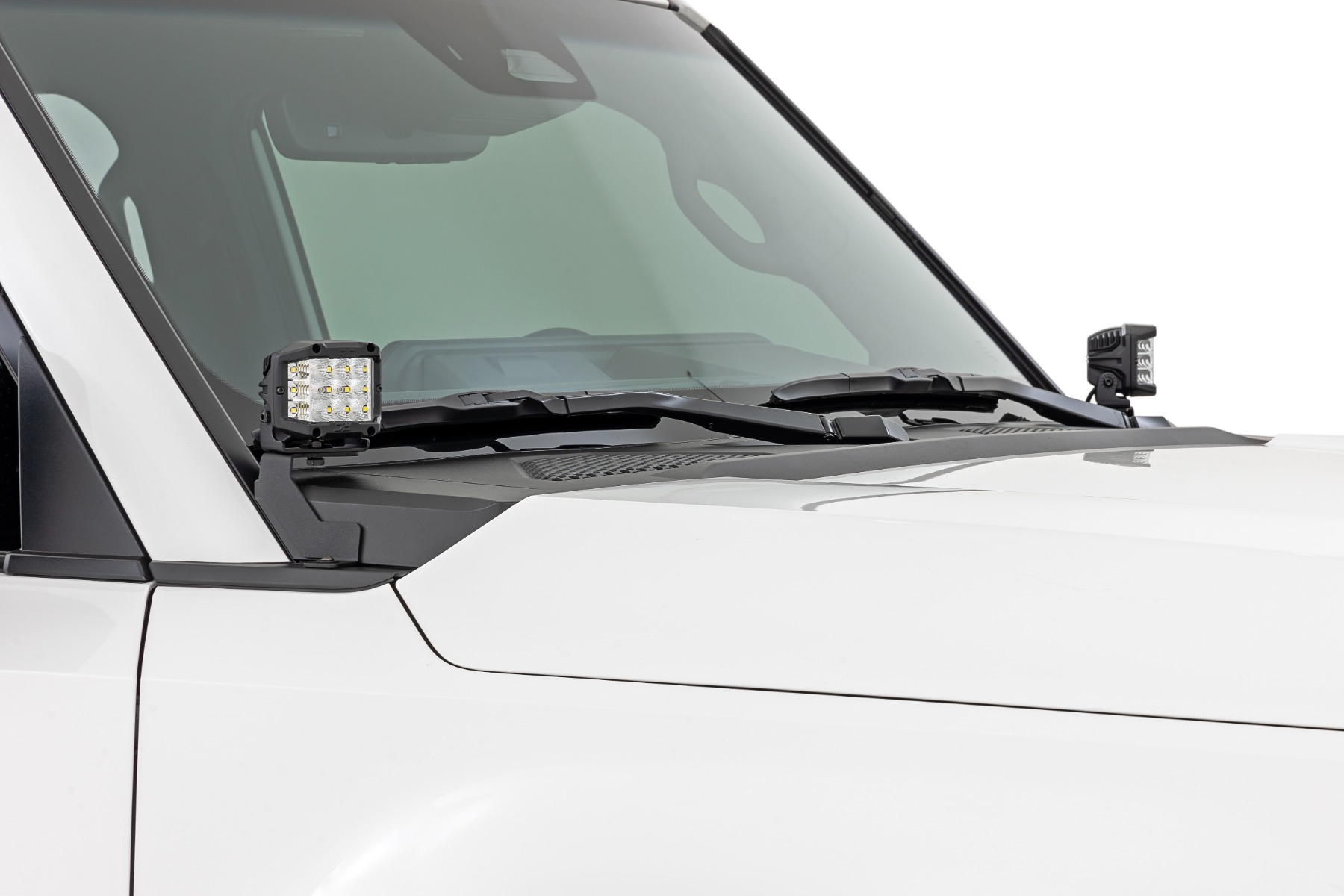 LED-Beleuchtungsset | Beifahrerseiten-Montage | 2" Schwarz, Paar | Flutlicht | Toyota Land Cruiser (24–26) — Bild 2
