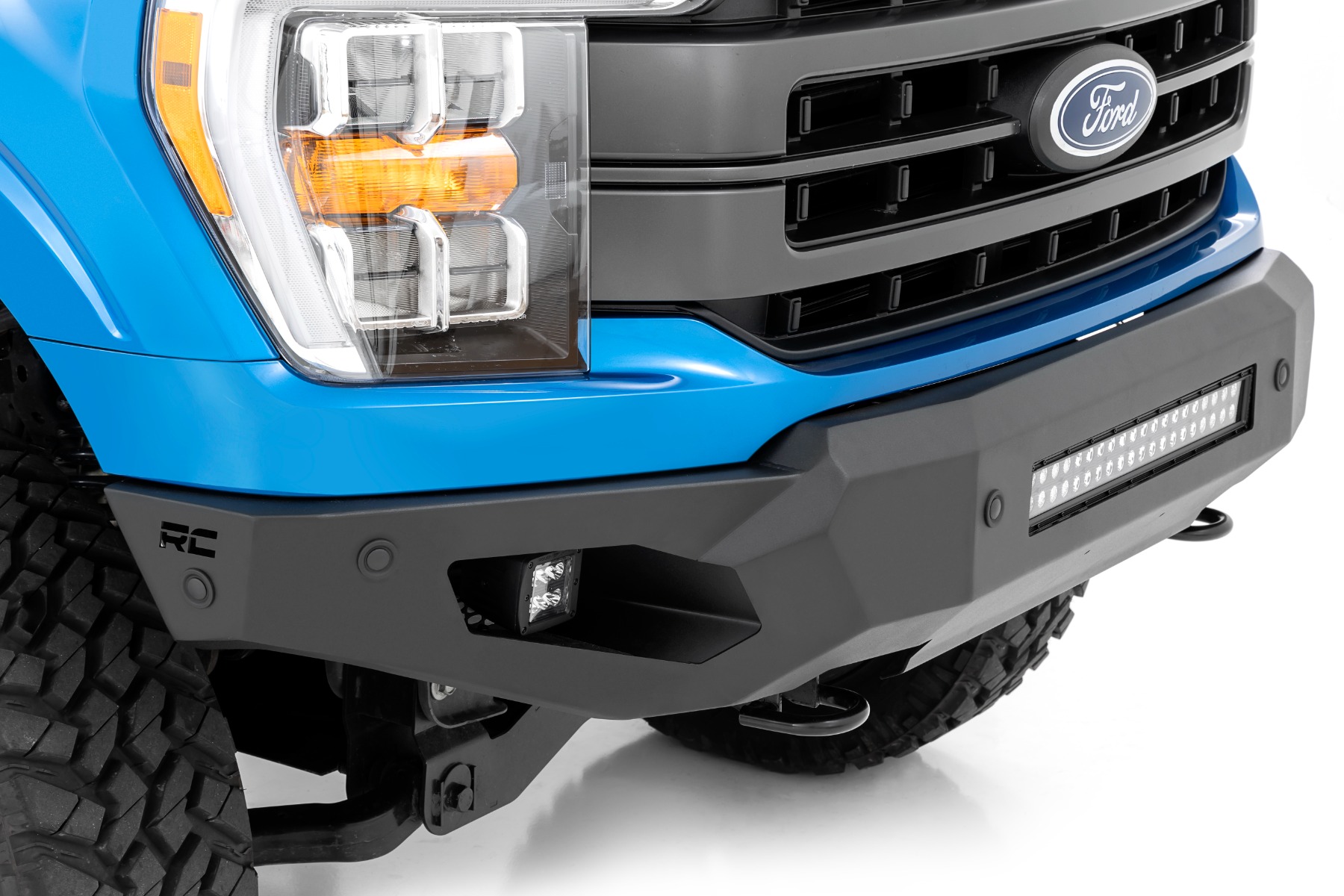 Frontstoßstange mit hoher Bodenfreiheit | LED-Leuchten & Unterfahrschutz | Ford F-150 (21–23) — Bild 3