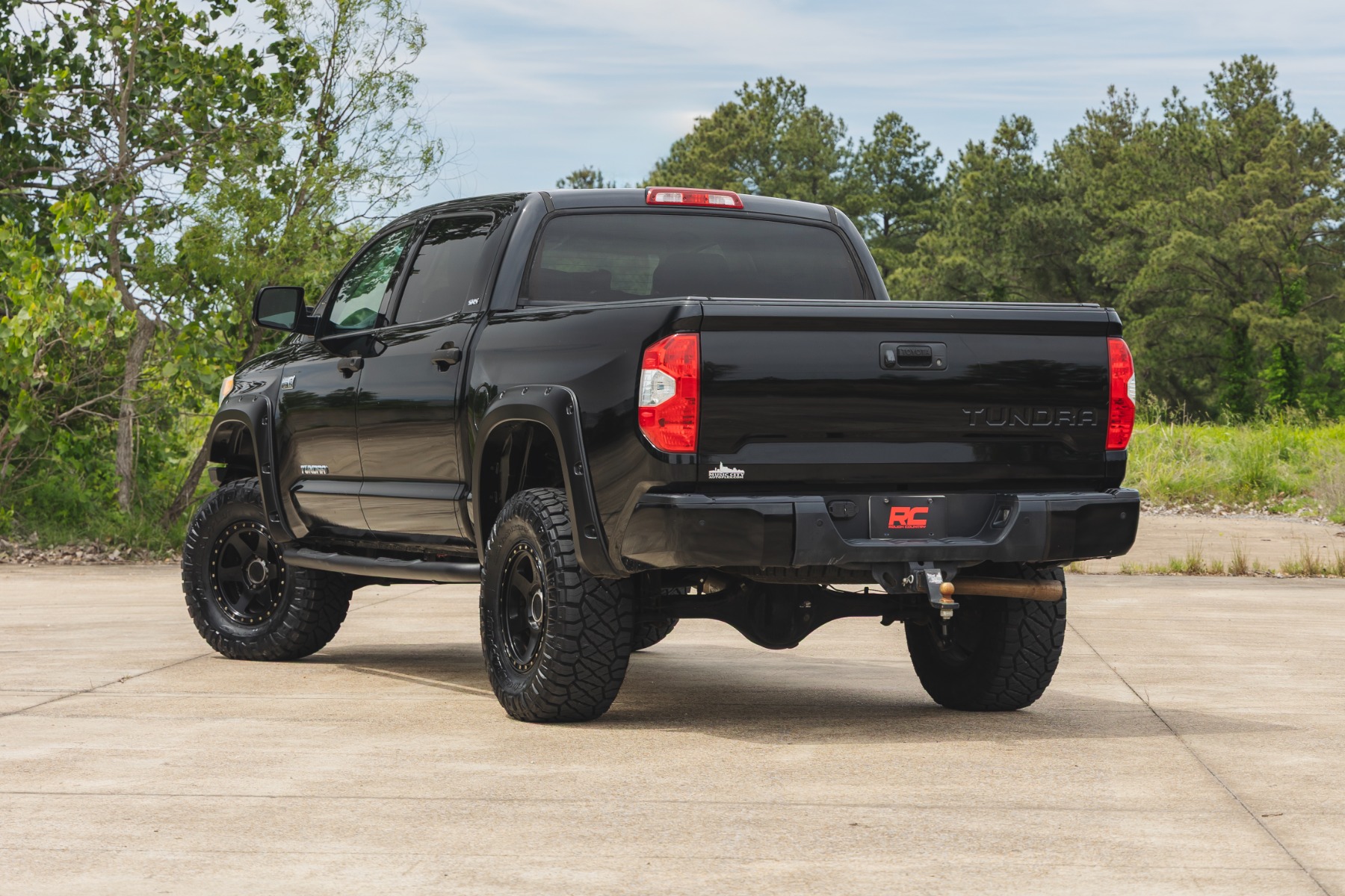 Trittrohre | 3-Zoll-Rohr | CrewMax | Toyota Tundra 4WD/2WD (2007–2021) — Bild 7