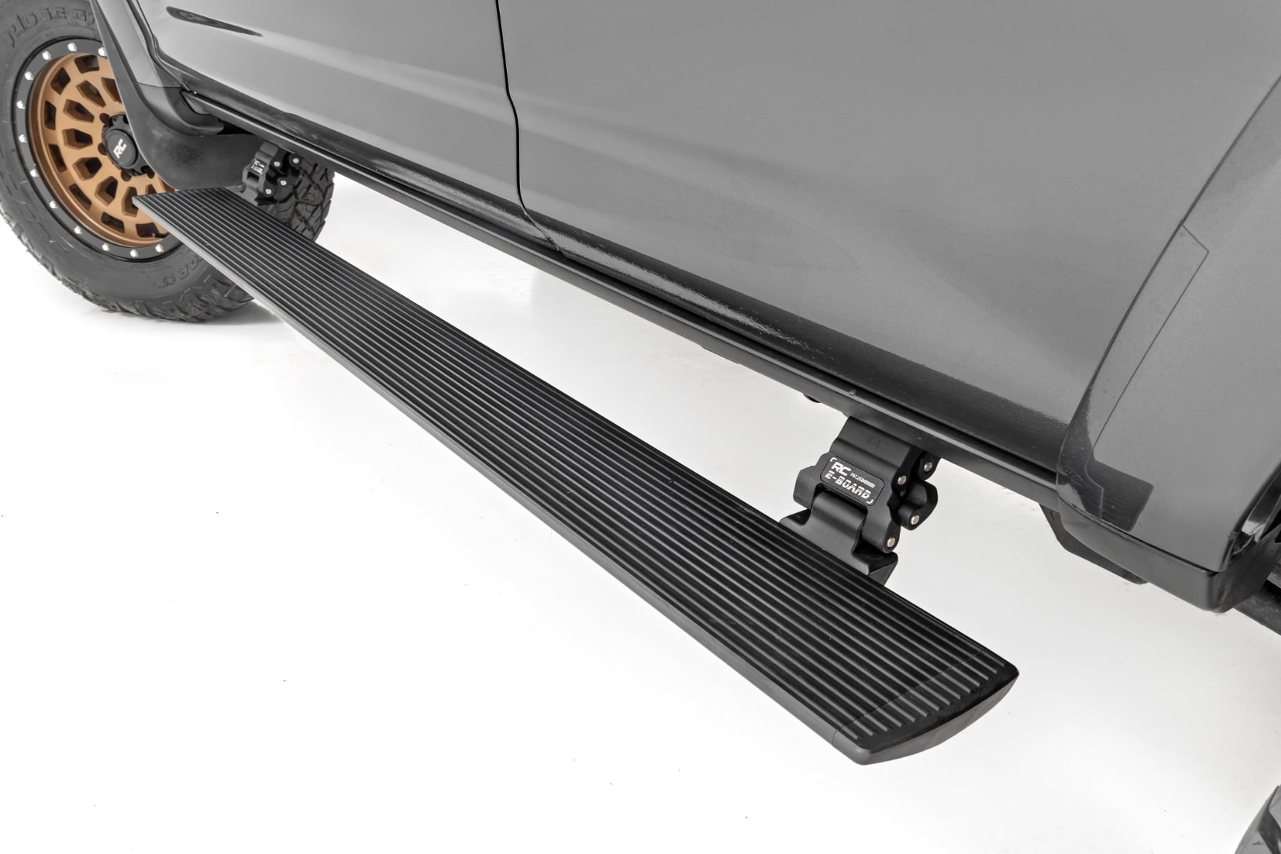 Elektrische Trittbretter | Zwei Elektromotoren | Toyota 4Runner 2WD/4WD (2010–2024)