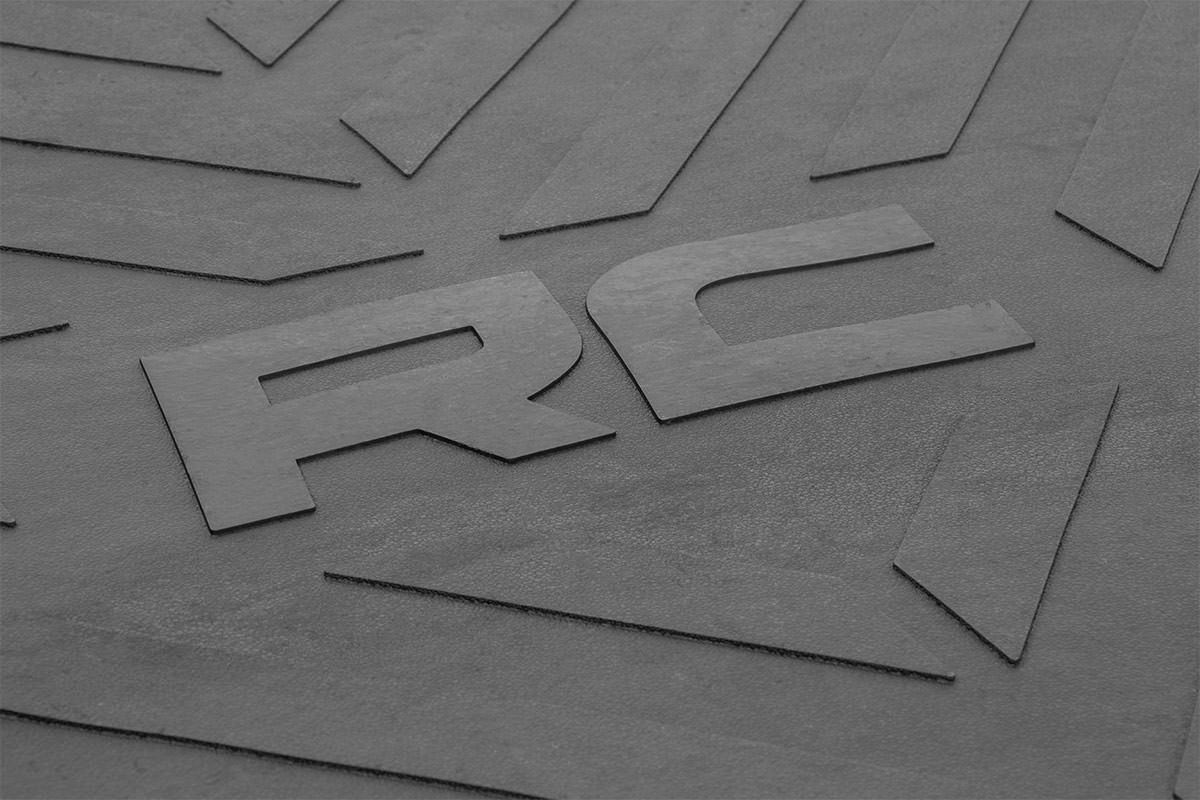 Ladeflächenmatte | 8' Ladefläche | RC-Logo | Ford F-250/F-350 Super Duty 2WD/4WD (2017–2026) — Bild 4