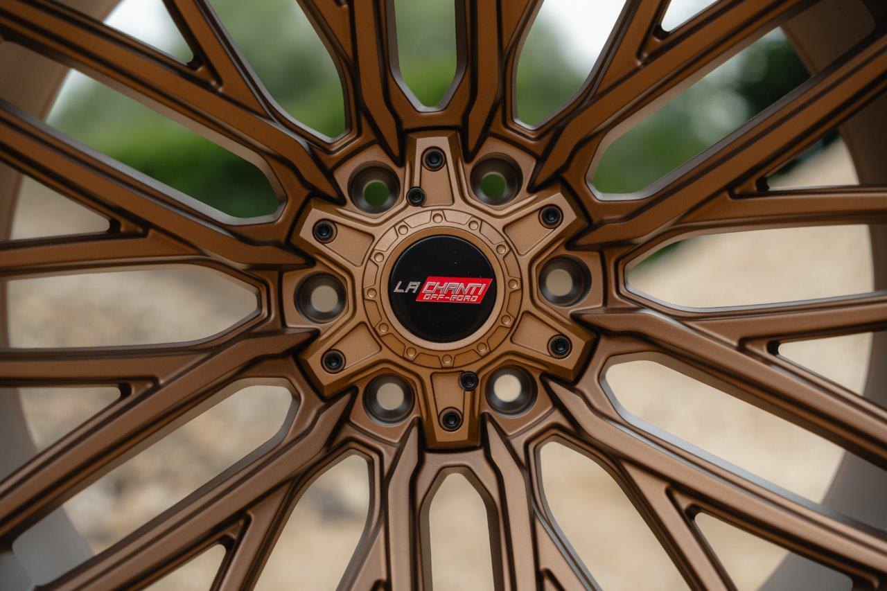 La Chanti OF35 | Matt Bronze · 12J×20" · ET-44 | 6x135 / 6x139.7 — Bild 6