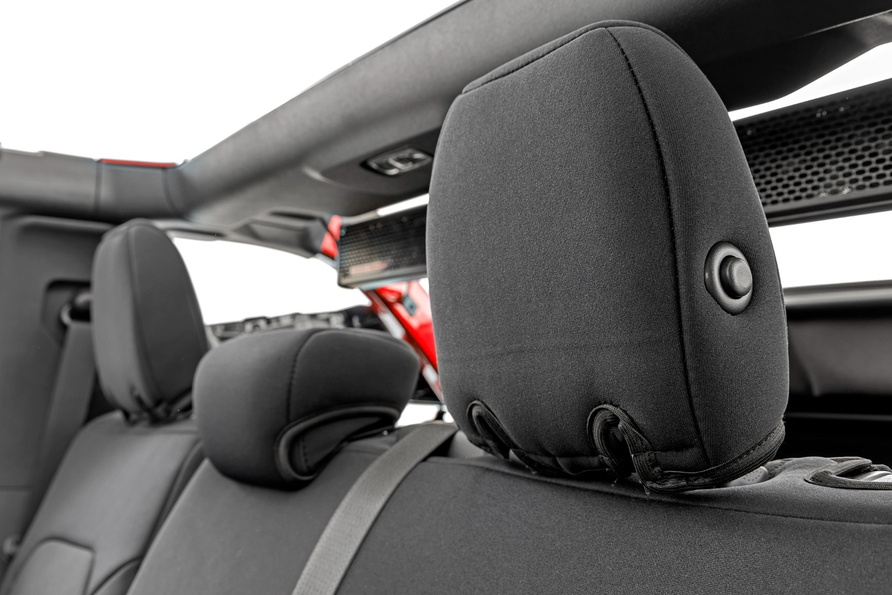 Seat Covers | Bucket Seats |W/Fold Down RR Armrest |FR & RR | 4DR | Ford Bronco (21-26) — Bild 3