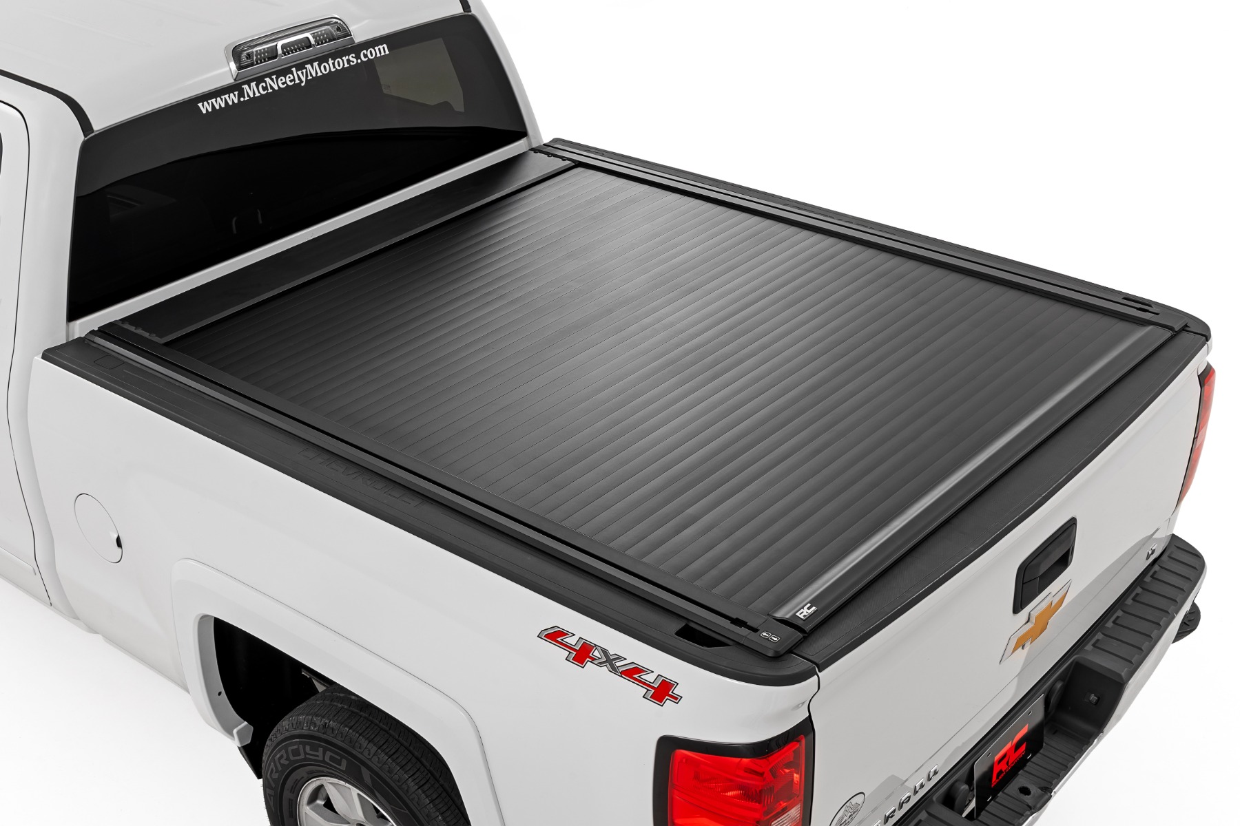 Elektrisch verstellbare Ladeflächenabdeckung | 6'7" Ladefläche | Chevy/GMC 1500/2500HD/3500HD (2014–2019 & Classic)