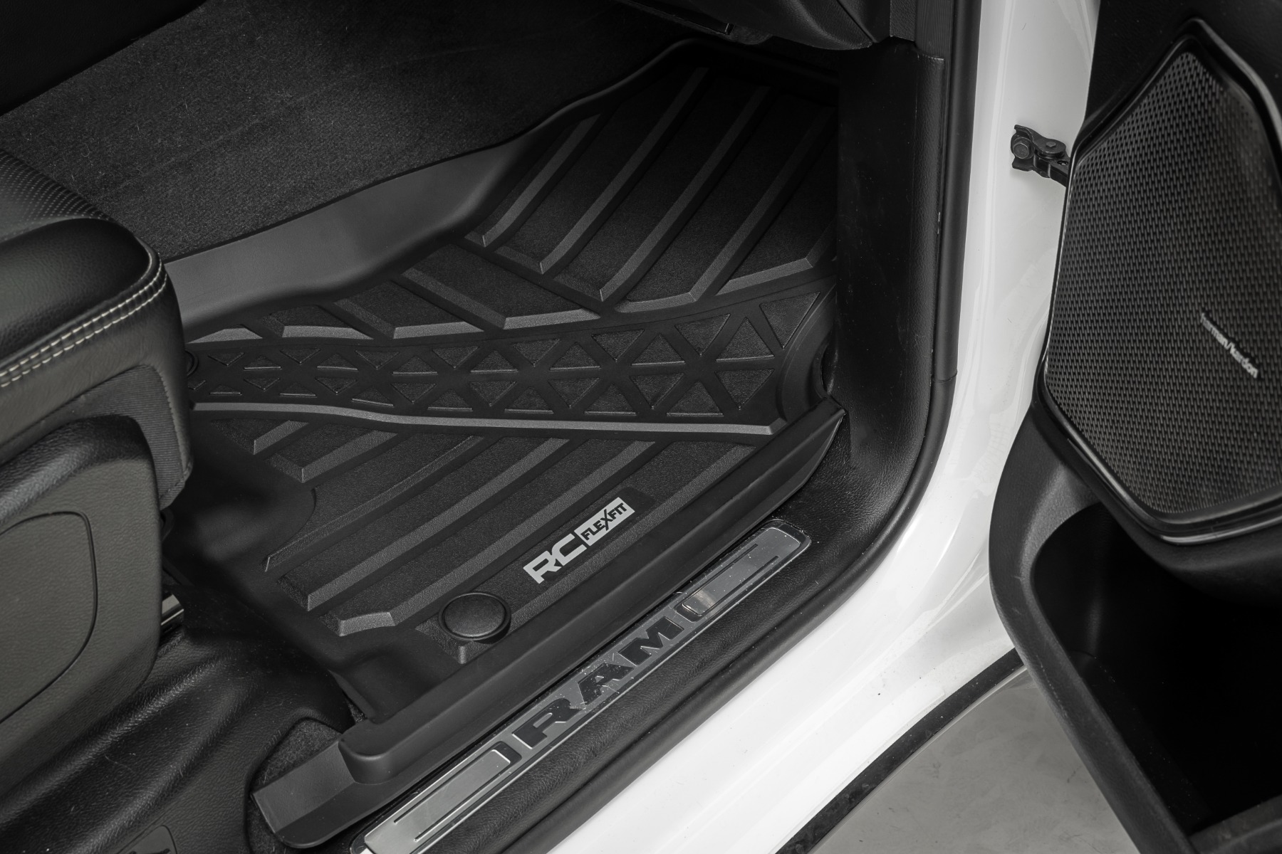 Flex-Fit-Fußmatten | FR & RR | Crew | RAM 1500 (19–24)/1500 TRX (21–24) — Bild 3