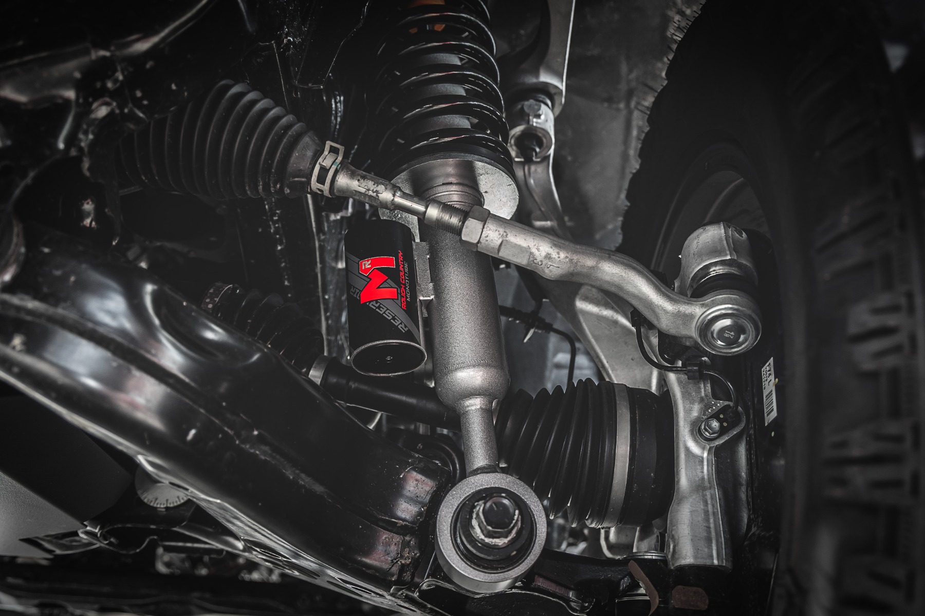 M1R-Federbeine mit Ausgleichsbehälter | Höhenverstellbar | Vorne | Niveauregulierung | Toyota 4Runner (25–26) — Bild 4
