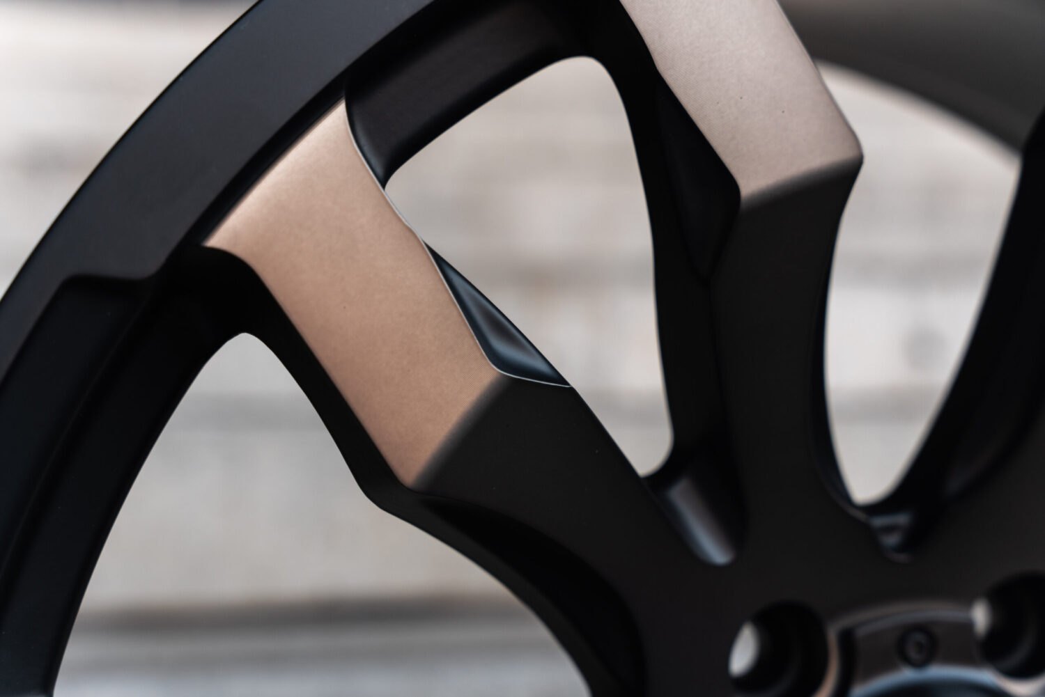 La Chanti OF7 | Matt Blk/Bronze Coating · 9J×20" · ET20 | 6x139.7 — Bild 4