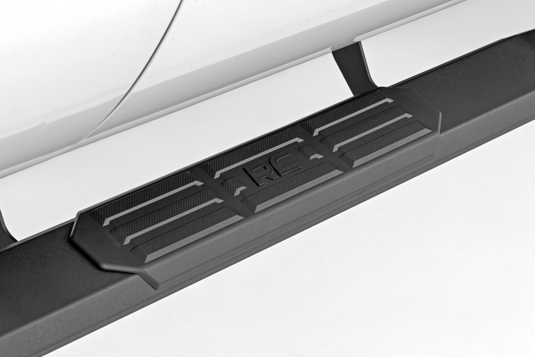TR2 Trittbretter | Ford F-250/F-350 Super Duty (99–16) — Bild 4