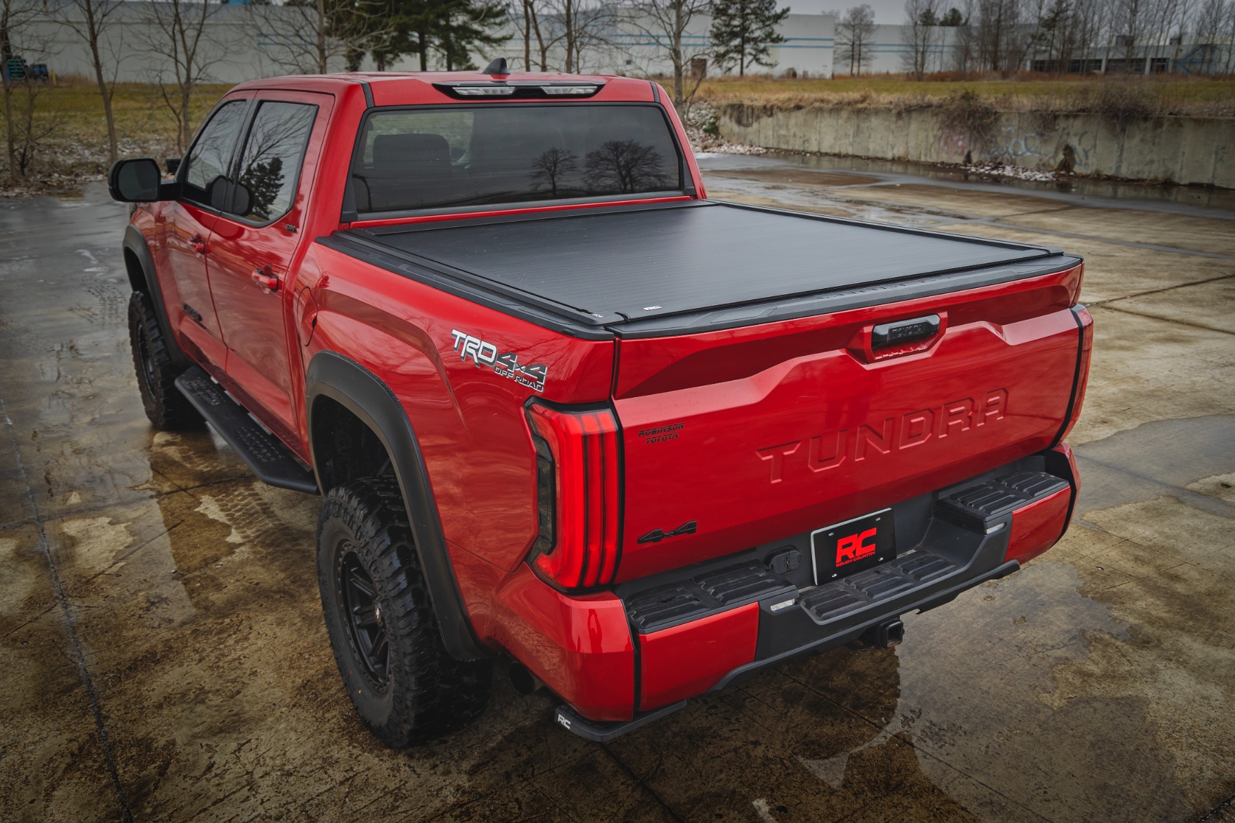 Elektrisch versenkbare Ladeflächenabdeckung | 5'7" Ladefläche | Toyota Tundra 2WD/4WD (2022–2026) — Bild 6