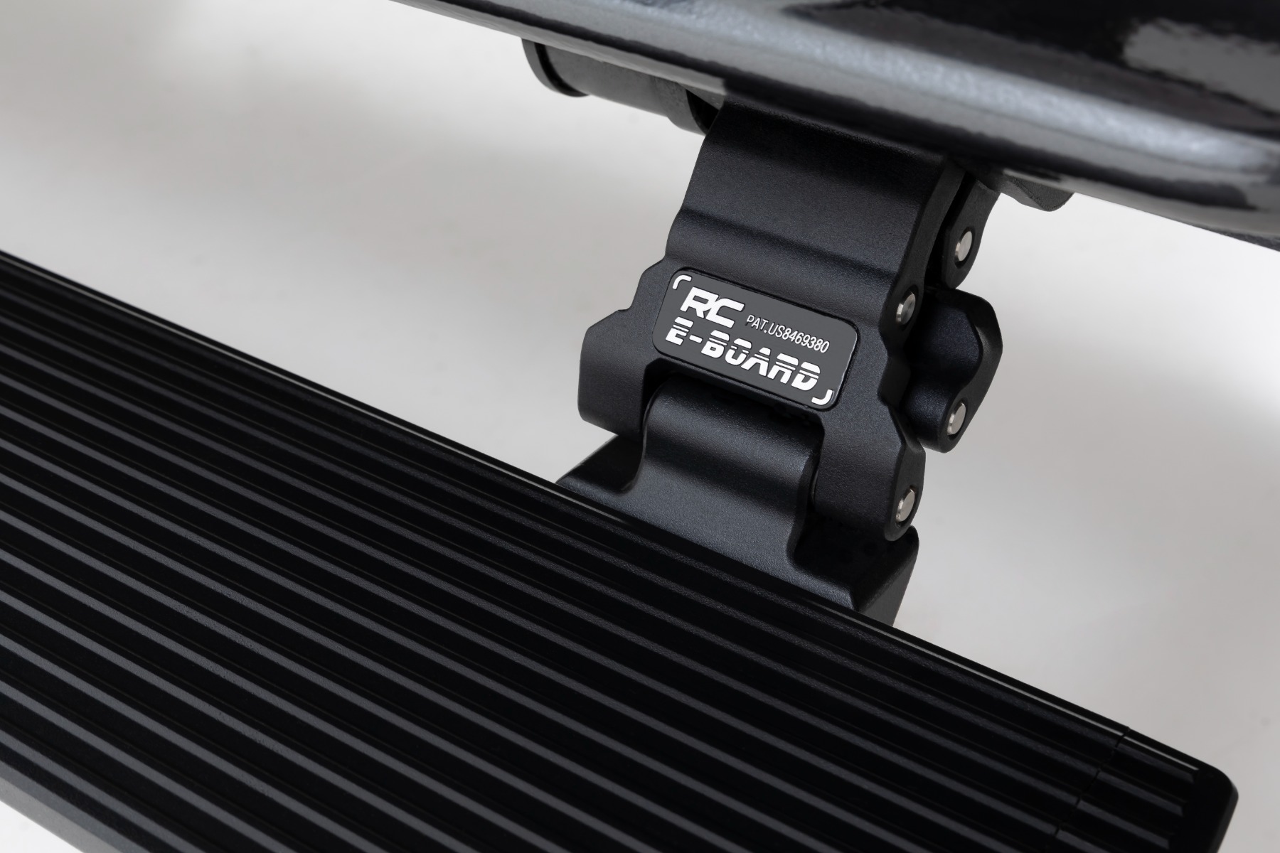 Elektrische Trittbretter | Zwei Elektromotoren | Doppelkabine | Toyota Tacoma (05–23) — Bild 5