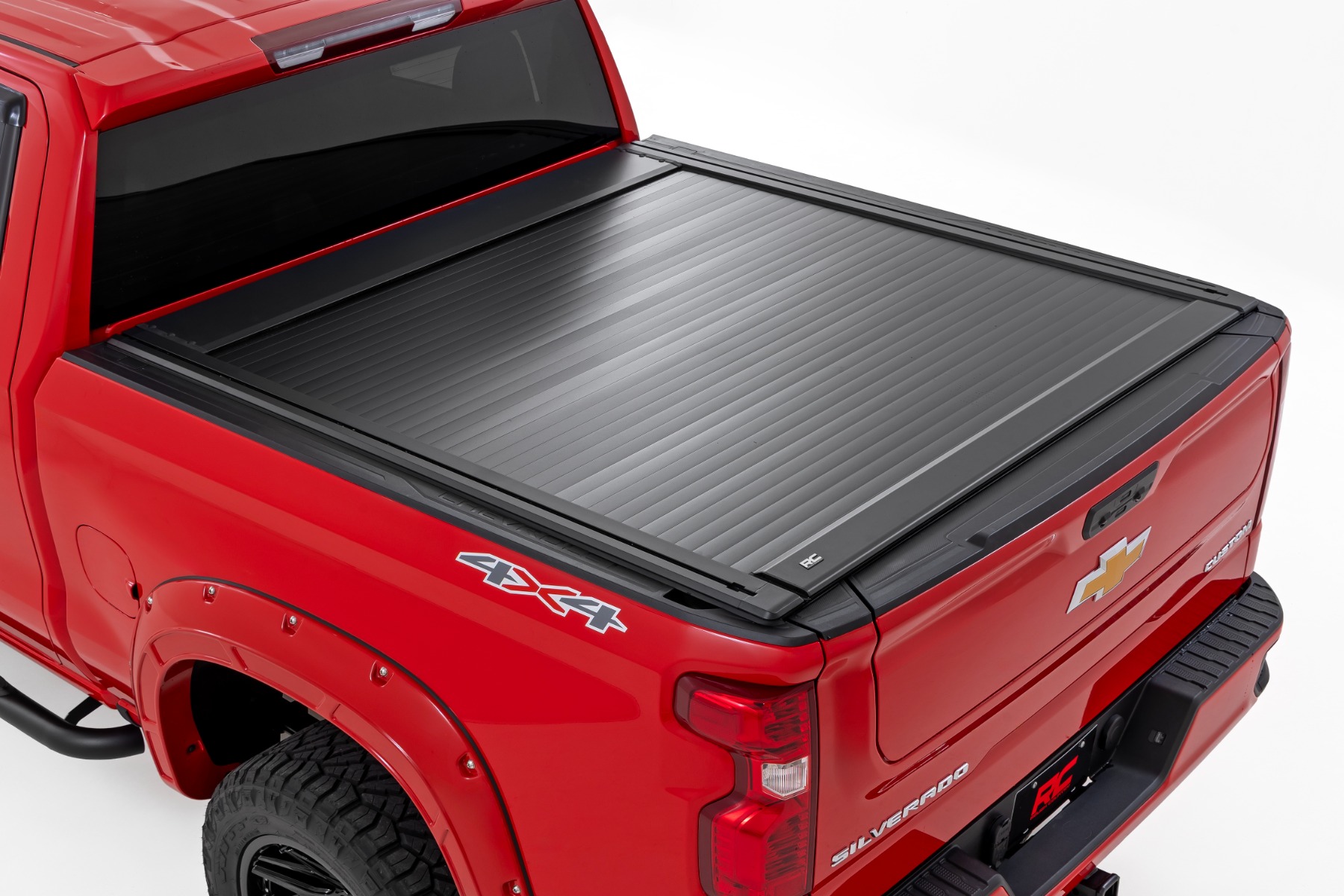 Manuell versenkbare Ladeflächenabdeckung | 5'10" Ladefläche | Chevy/GMC Sierra 1500 (19–26)/Silverado 1500 (19–26)