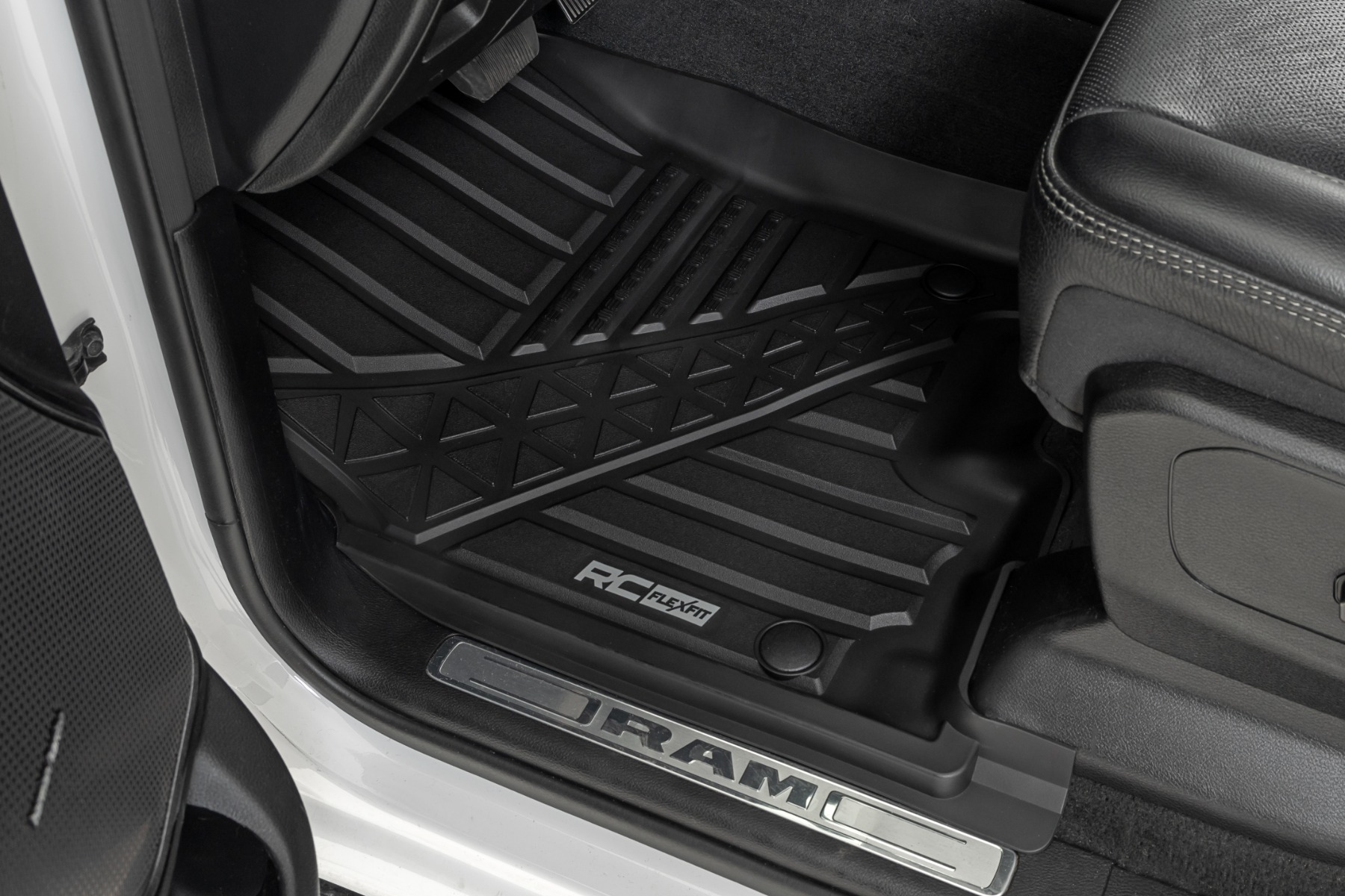Flex-Fit-Fußmatten | FR & RR | Crew | RAM 1500 (19–24)/1500 TRX (21–24) — Bild 2