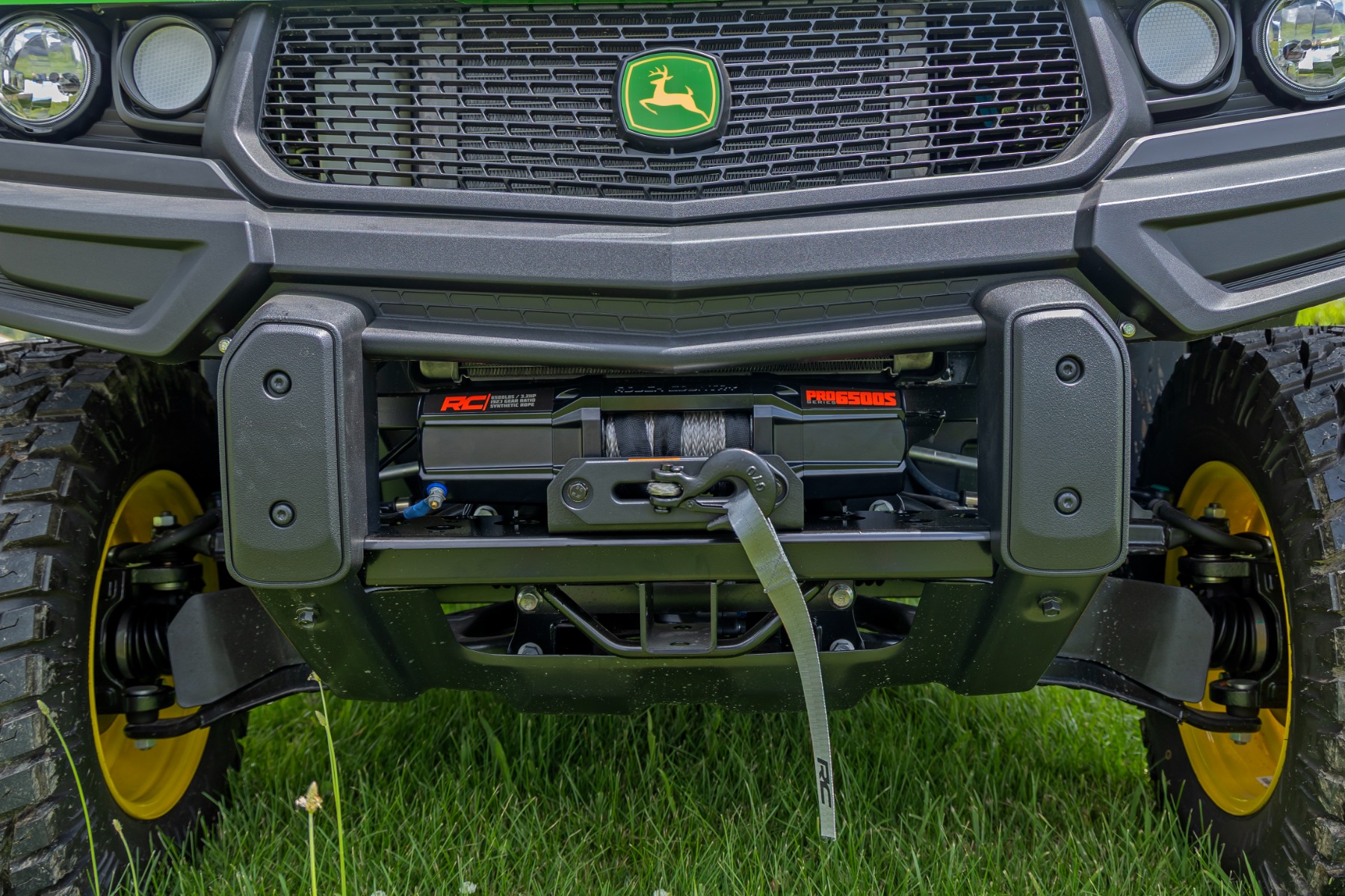 Seilwinde-Halterung | John Deere Gator XUV 835 — Bild 5