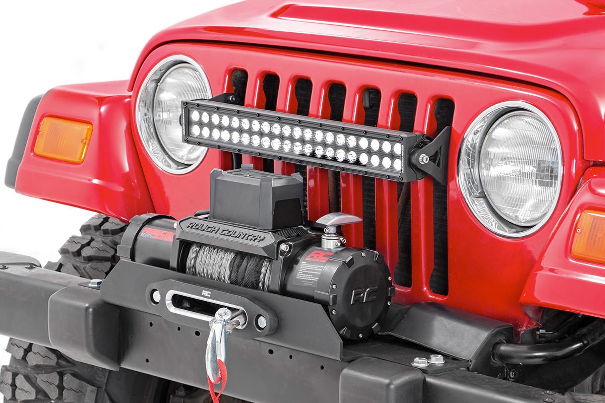 Seilwinde-Halterung | Jeep Wrangler TJ (97–06)/Wrangler Unlimited (04–06) — Bild 2