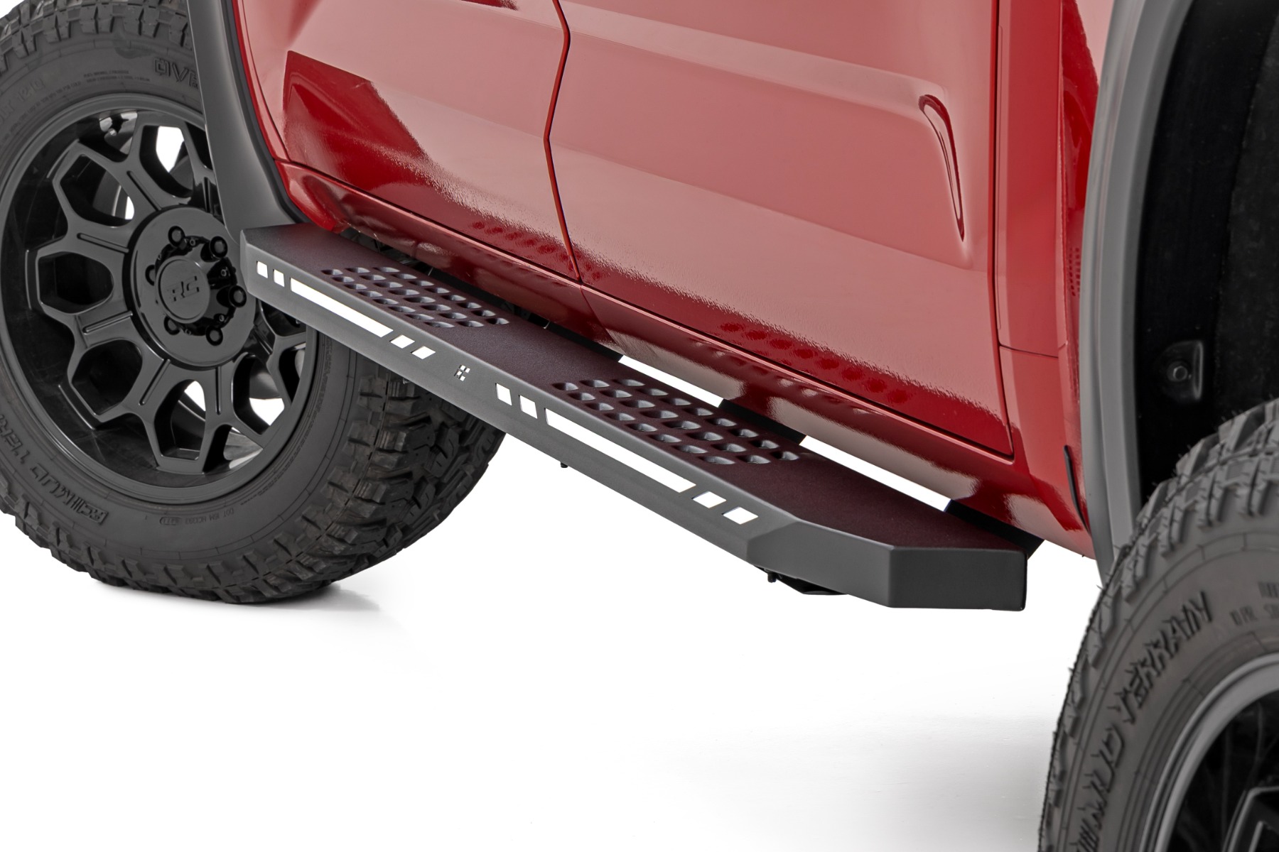 AC2 Trittbretter | Bernstein/Weiß | CrewMax | Toyota Tundra 2WD/4WD (22–26) — Bild 3