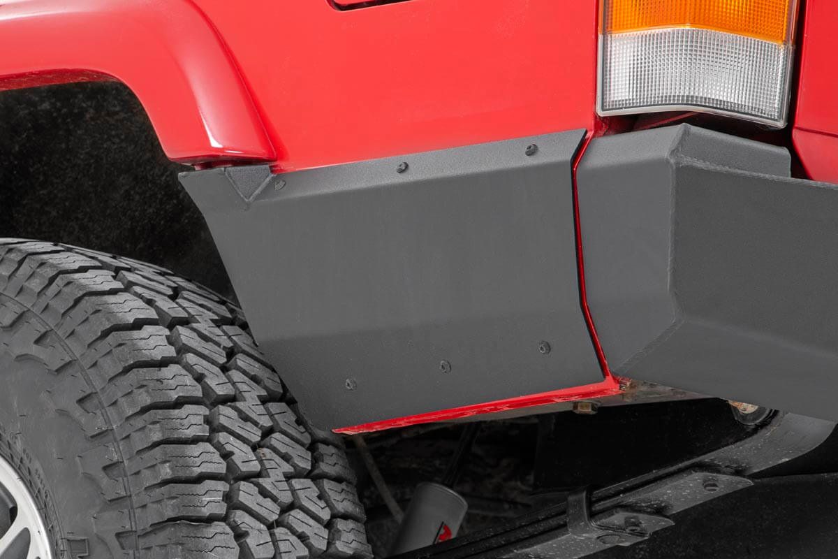 Seitenschutz | Hinten | Werksseitige Kotflügelverbreiterung | Jeep Cherokee XJ 2WD/4WD (97–01)