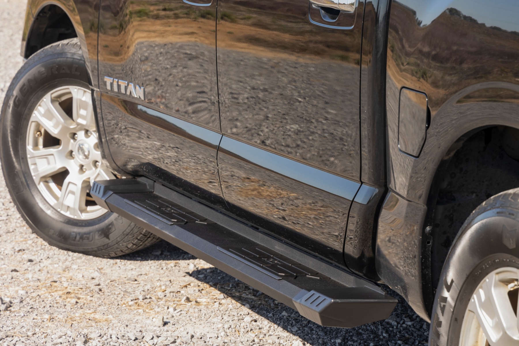 HD2-Trittbretter aus Aluminium | Crew Cab | Nissan Titan 2WD/4WD (2004–2024) — Bild 6