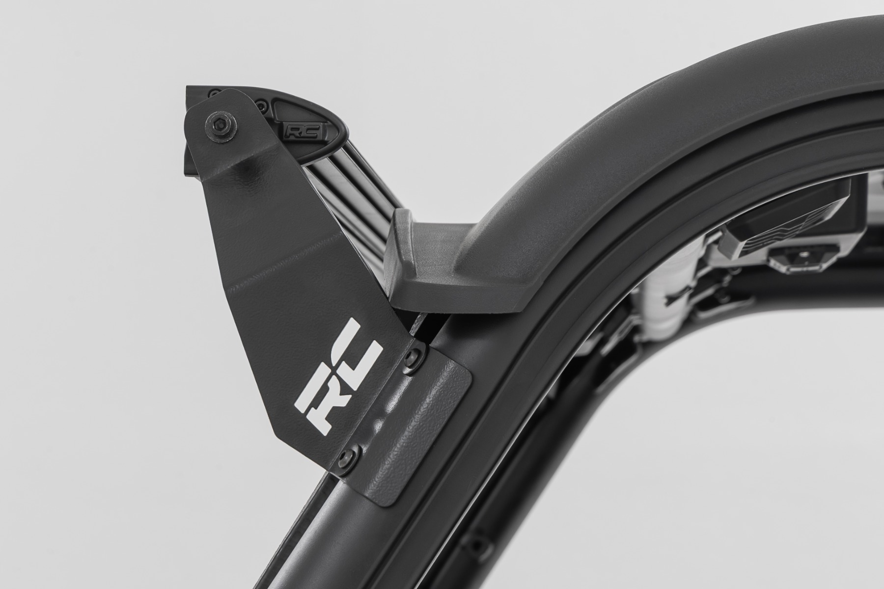LED-Lichthalterung | 50 Zoll Schwarz, einreihig | CFMOTO UFORCE U10 Pro — Bild 6