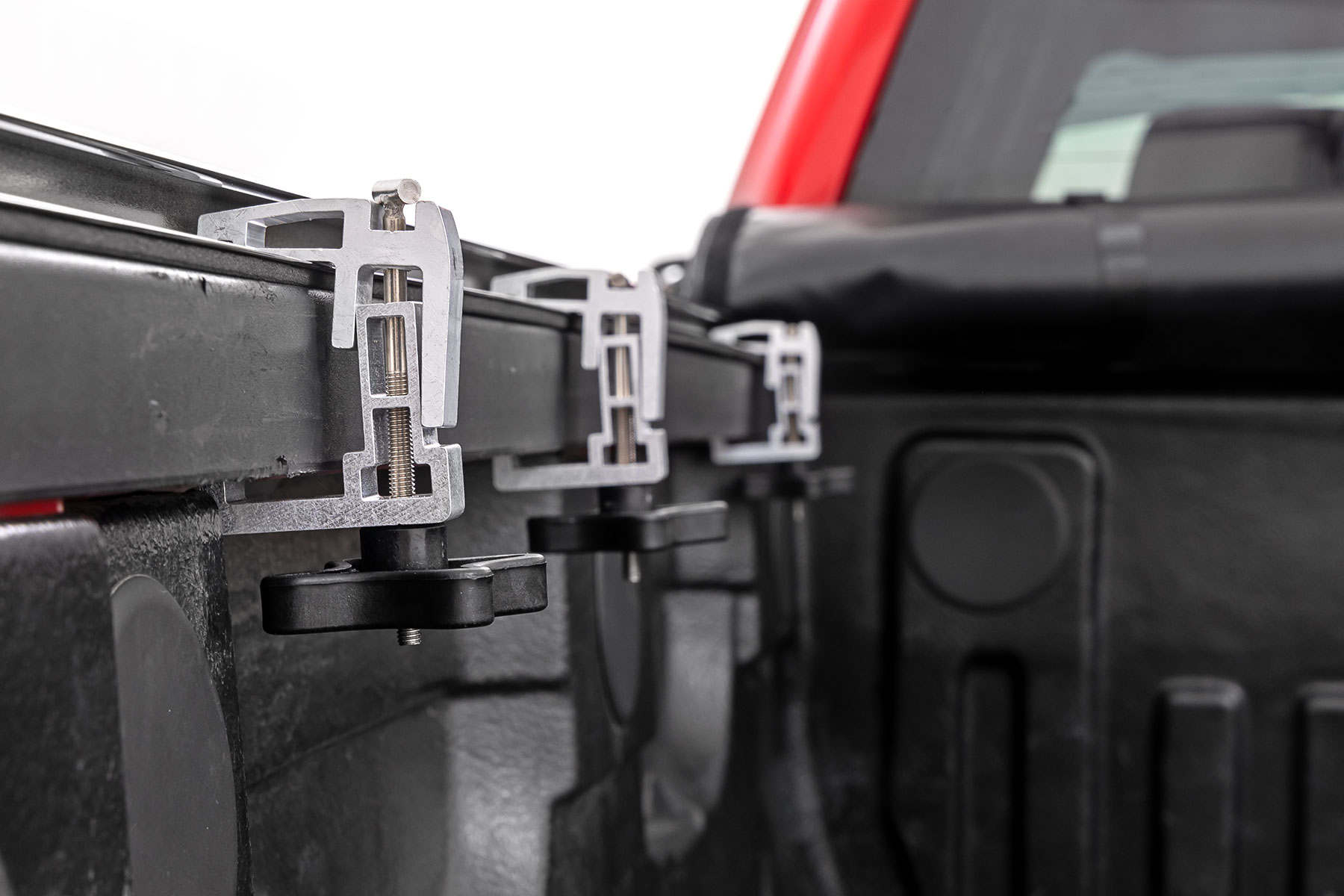 Weiche, aufrollbare Ladeflächenabdeckung | 6'7 Zoll Ladefläche | Chevy/GMC 1500/2500HD/3500HD (07–14) — Bild 6