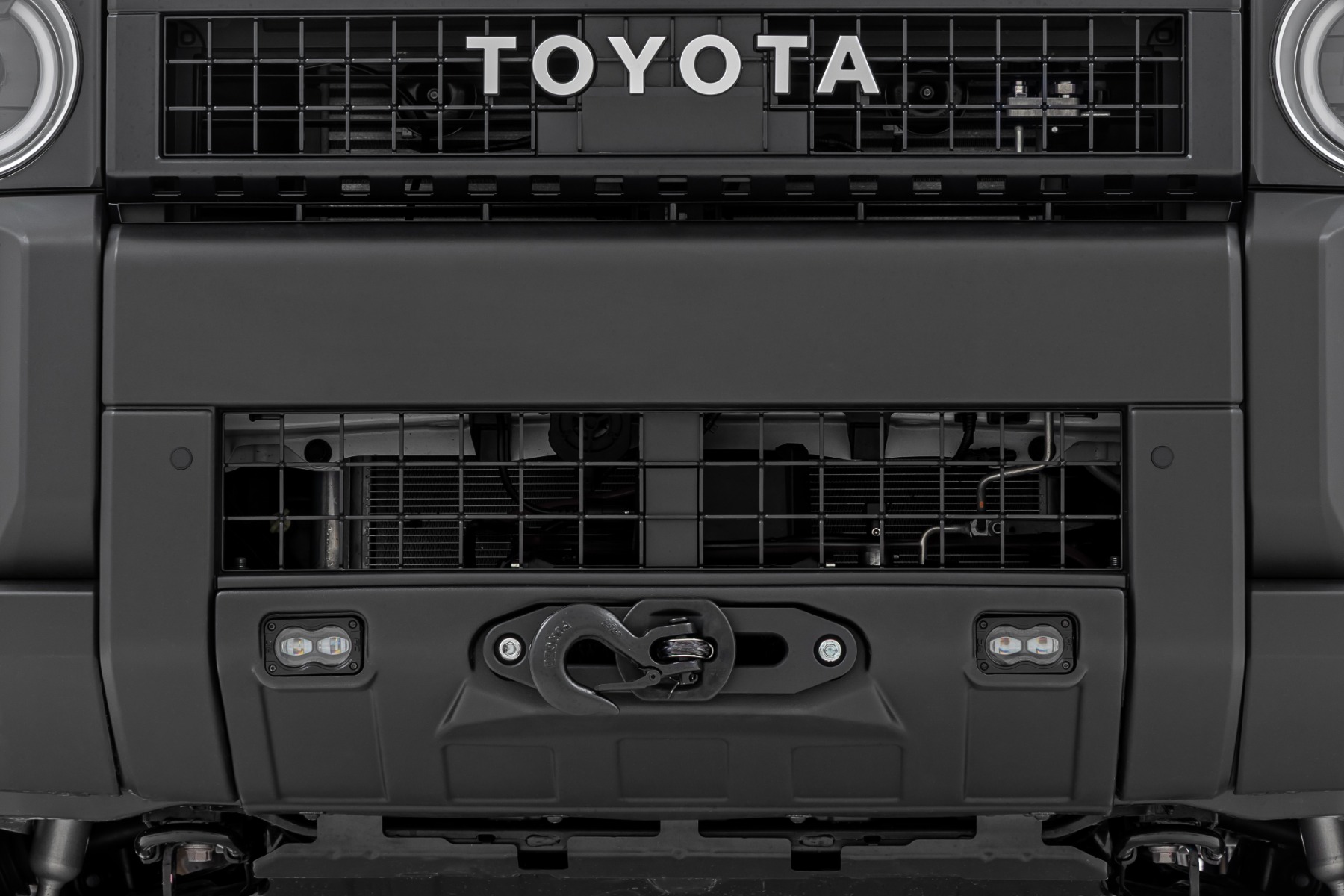 FXS Verdeckte Seilwinde-Halterung | Weiß SAE | Nebelscheinwerfer | Toyota Land Cruiser 4WD (24–26) — Bild 5