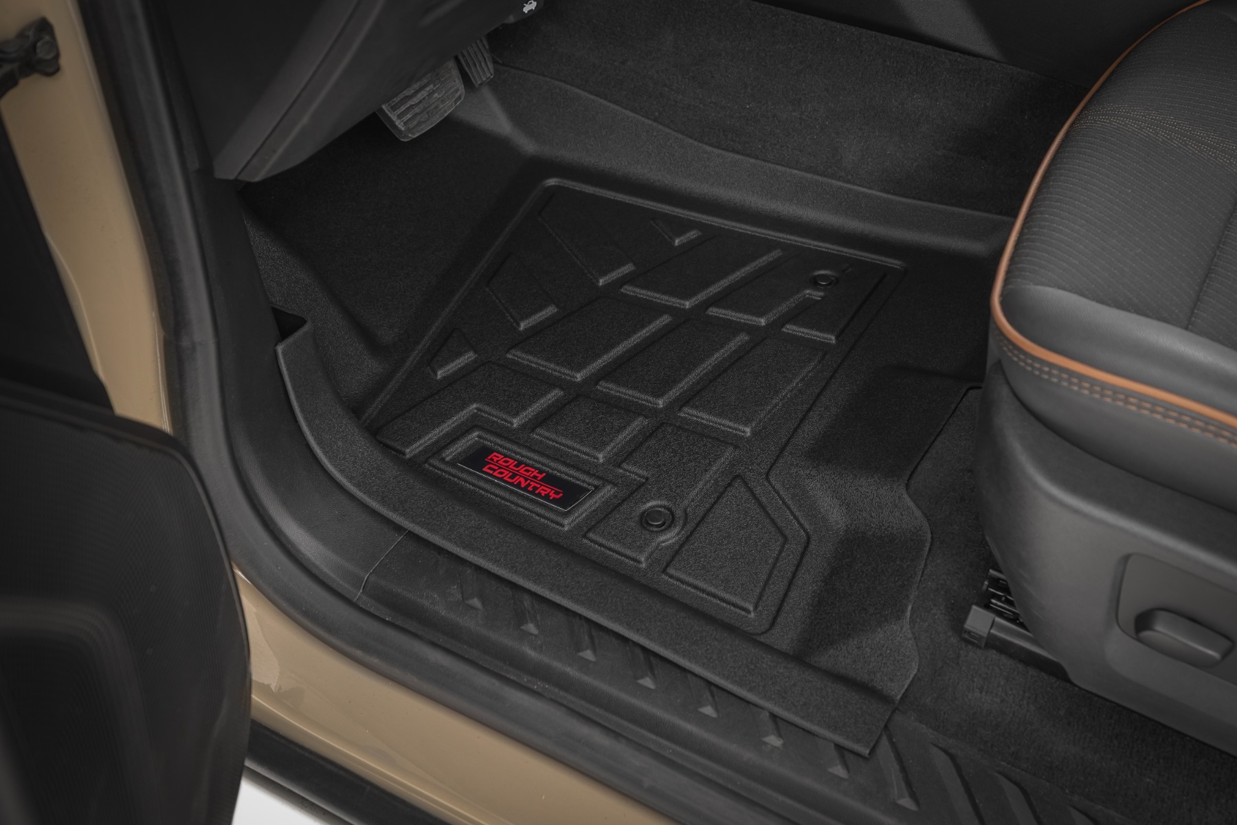 Sure-Fit Floor Mats | FR | Chevy/GMC Canyon/Colorado 2WD/4WD (2023-2026) — Bild 2