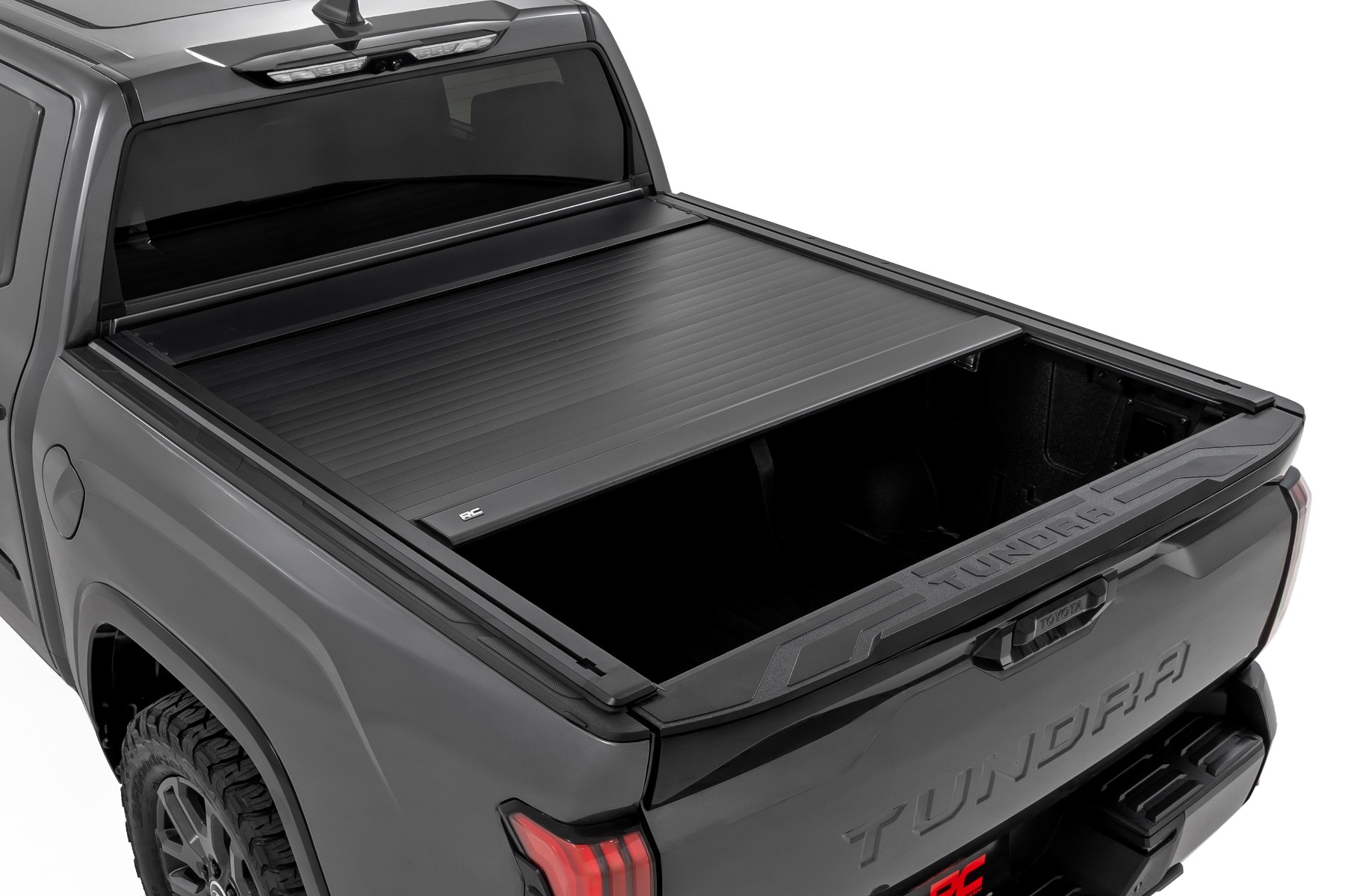 Manuell versenkbare Ladeflächenabdeckung | 5'7" Ladefläche | Toyota Tundra 2WD/4WD (2022–2026) — Bild 6