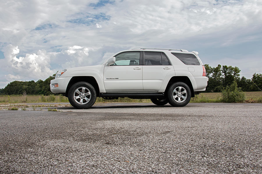 2-Zoll-Lift Kit | Rote Distanzscheiben | Toyota 4Runner 4WD (2003–2009) — Bild 3