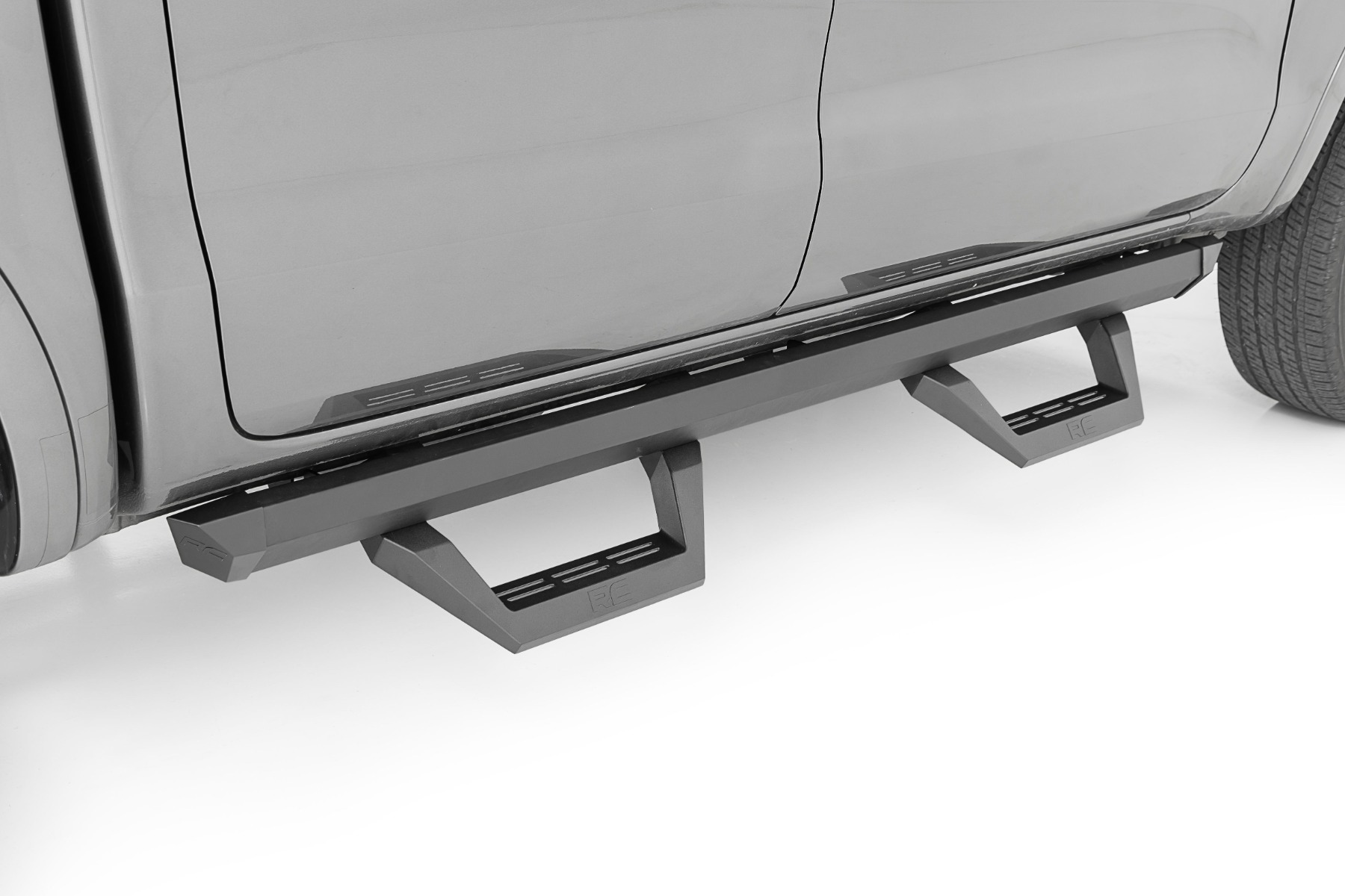 SRX2 verstellbare Aluminium-Trittstufen | Ford Ranger 2WD/4WD (2019–2026)