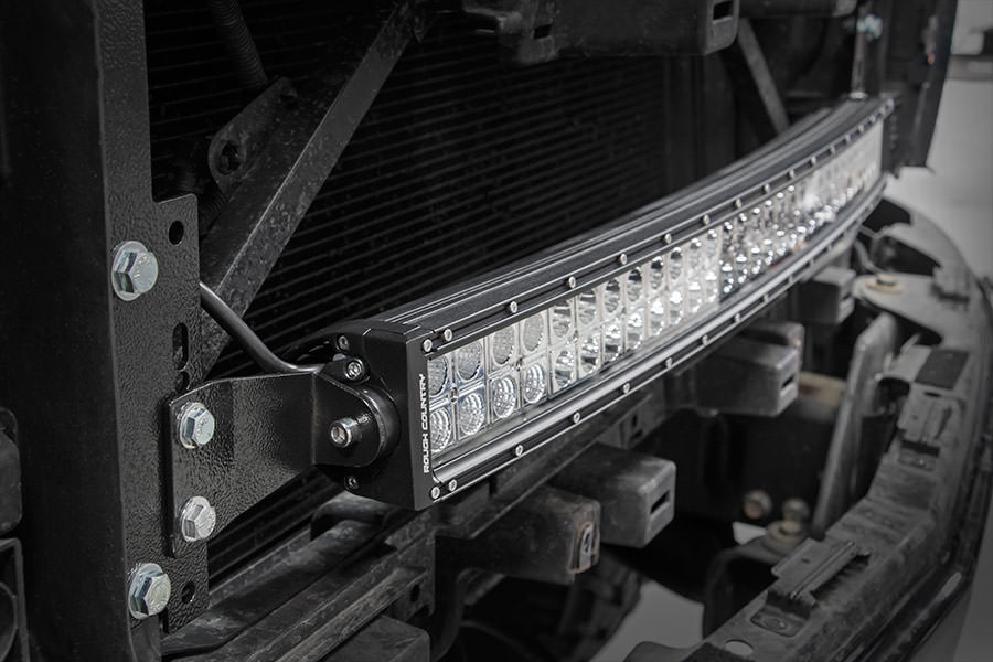 LED-Beleuchtungsset | Montage hinter dem Kühlergrill | 30 Zoll Schwarz, zweireihig | Weiße Tagfahrleuchten | Chevy Silverado 1500 (14–15) — Bild 3
