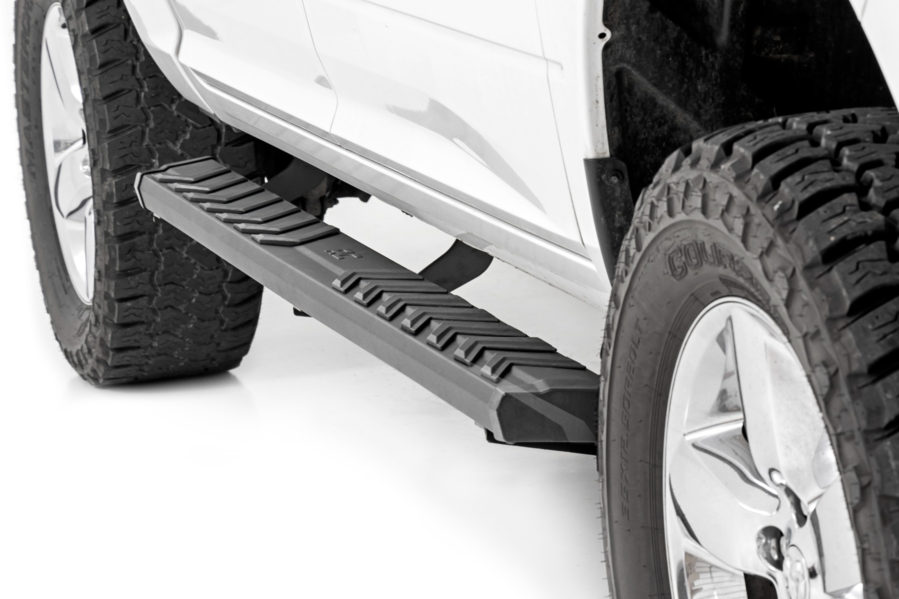 BA2 Trittbretter | Seitliche Trittstufen | RAM 1500/2500/3500 2WD/4WD