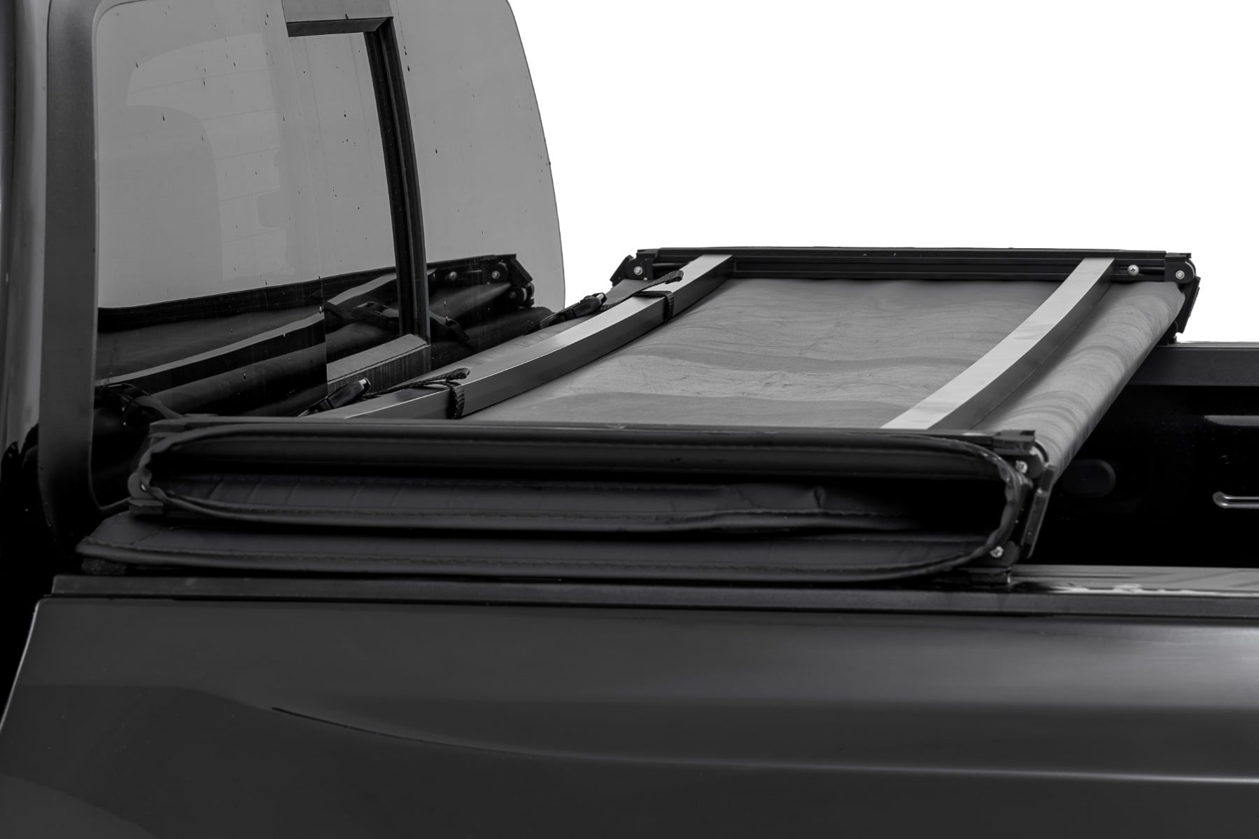 Weiche, dreifach faltbare Ladeflächenabdeckung | 5' Ladefläche | Chevy/GMC Canyon/Colorado 2WD/4WD (23–26) — Bild 6