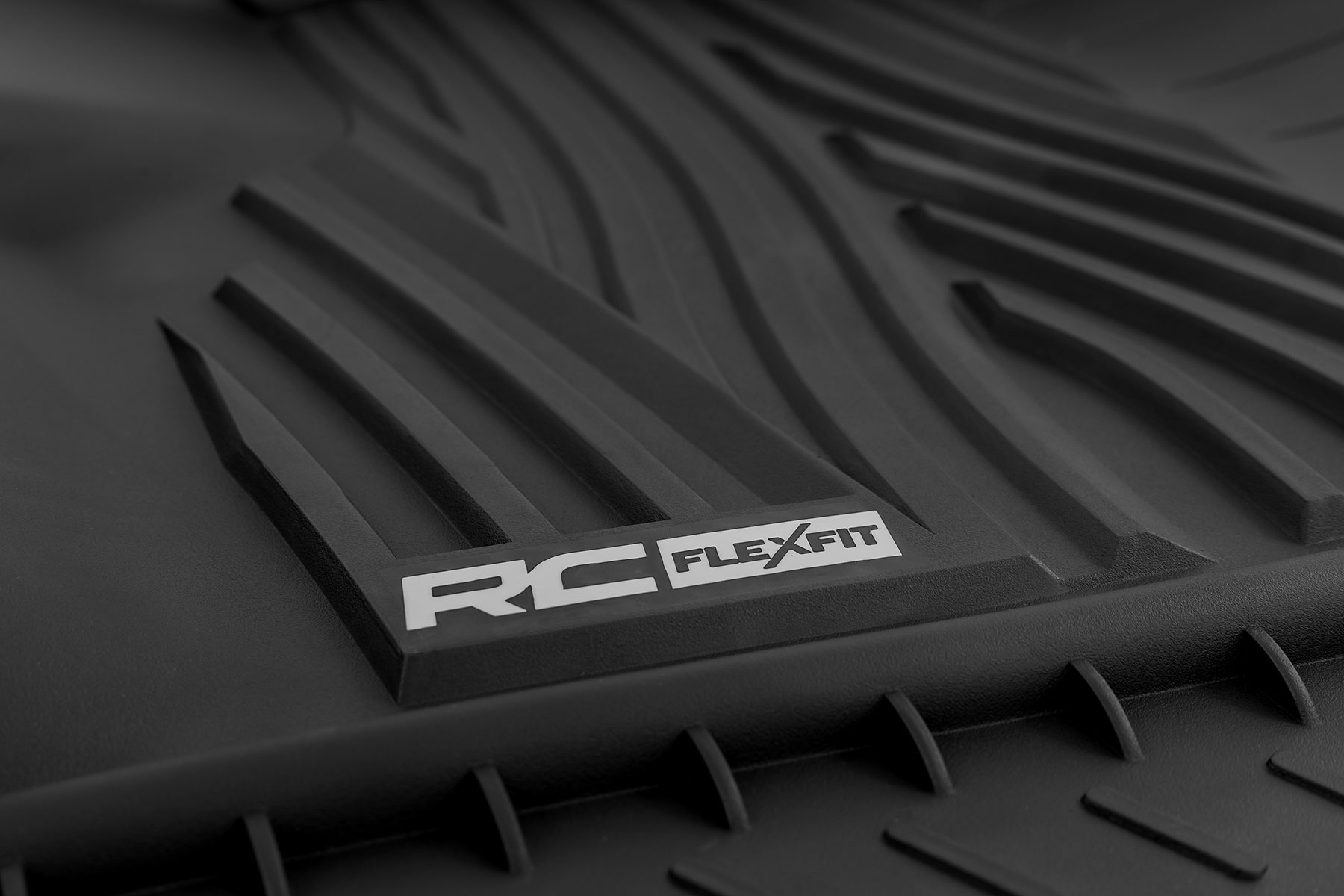 Flex-Fit-Fußmatten | Vorne | Ford F-150 (15–26)/F-150 Lightning (22–26)/Raptor (17–25) — Bild 6