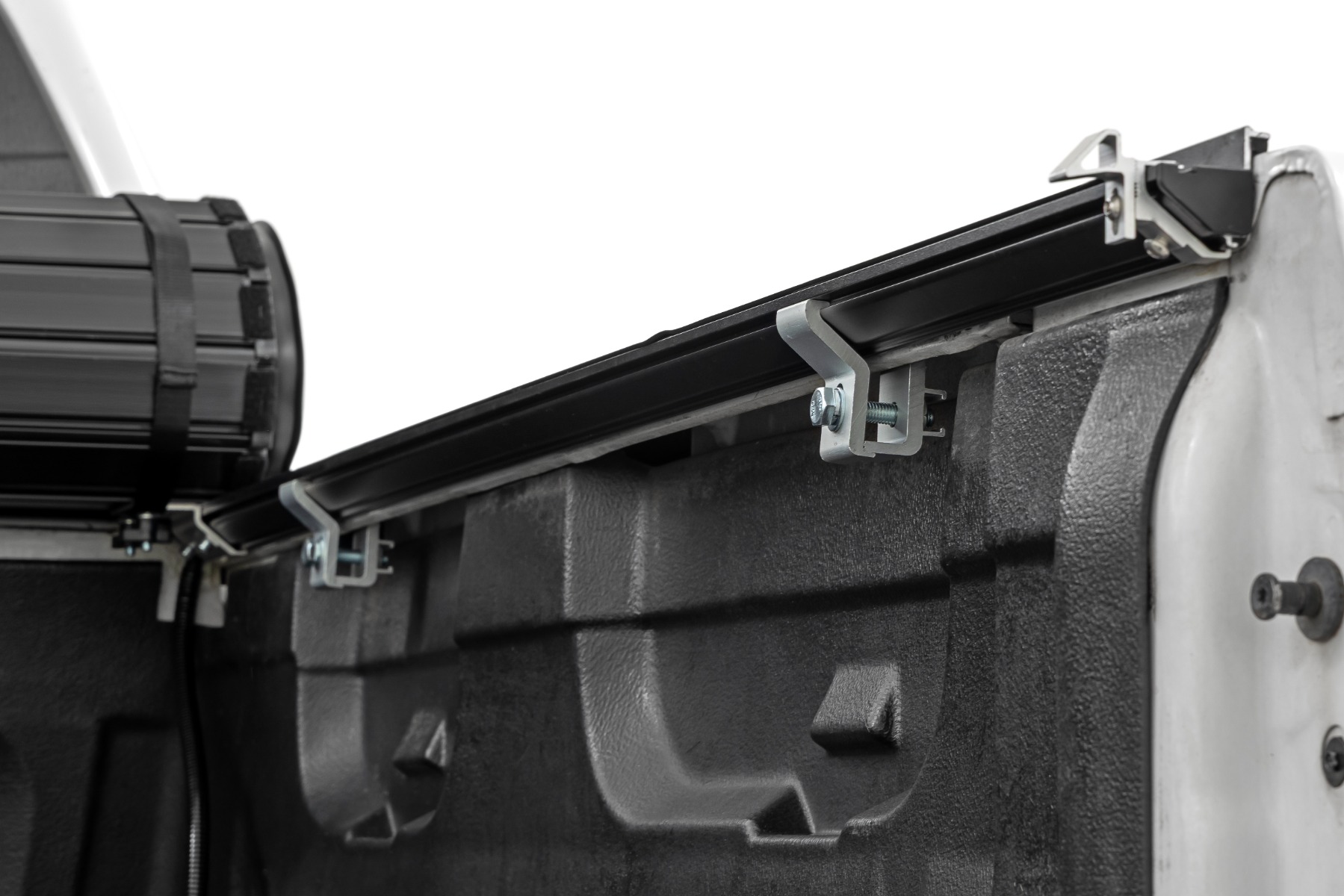 Hard Roll Up Bed Cover | 5'9" Bed | Chevy/GMC Sierra/Silverado 1500 (07-13) — Bild 5