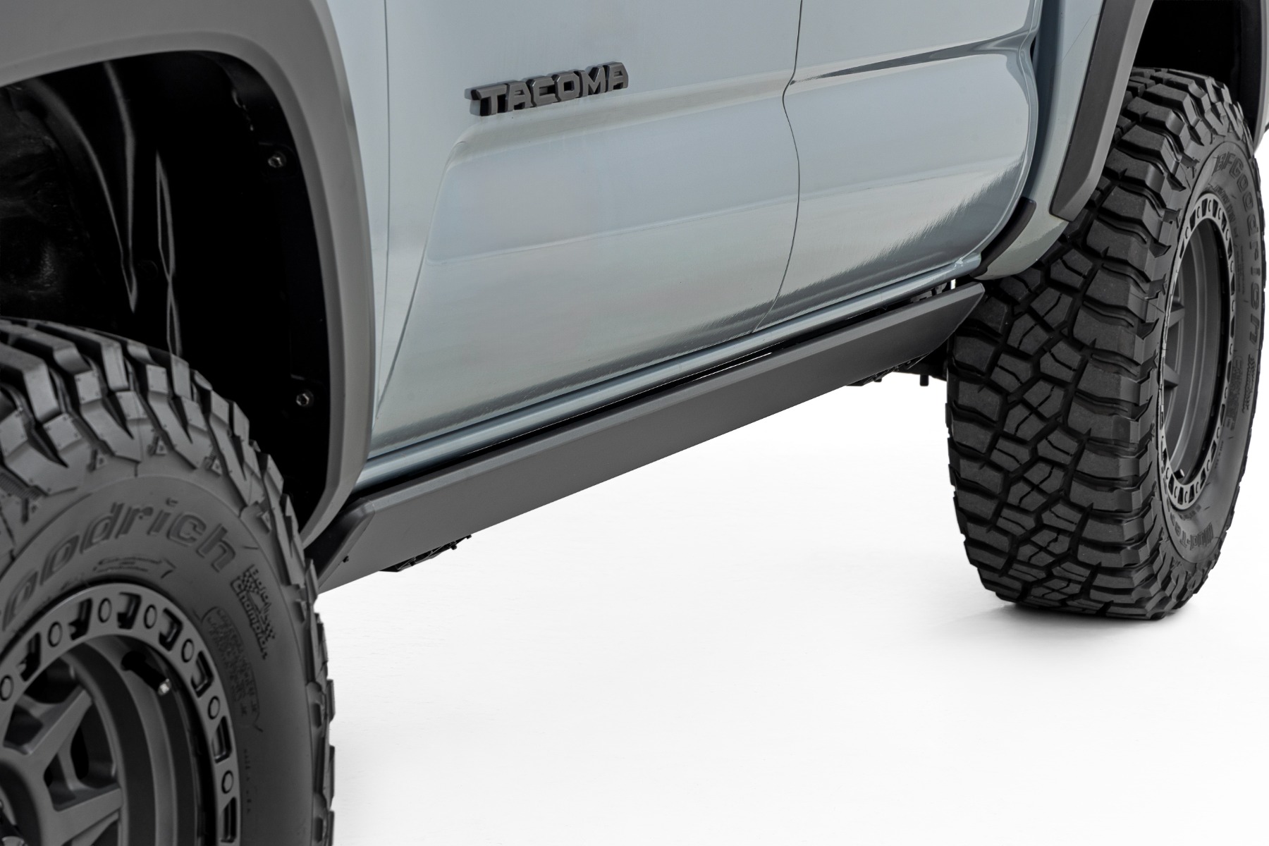 Elektrische Trittbretter | Doppelkabine | Toyota Tacoma 2WD/4WD (2005–2023) — Bild 5