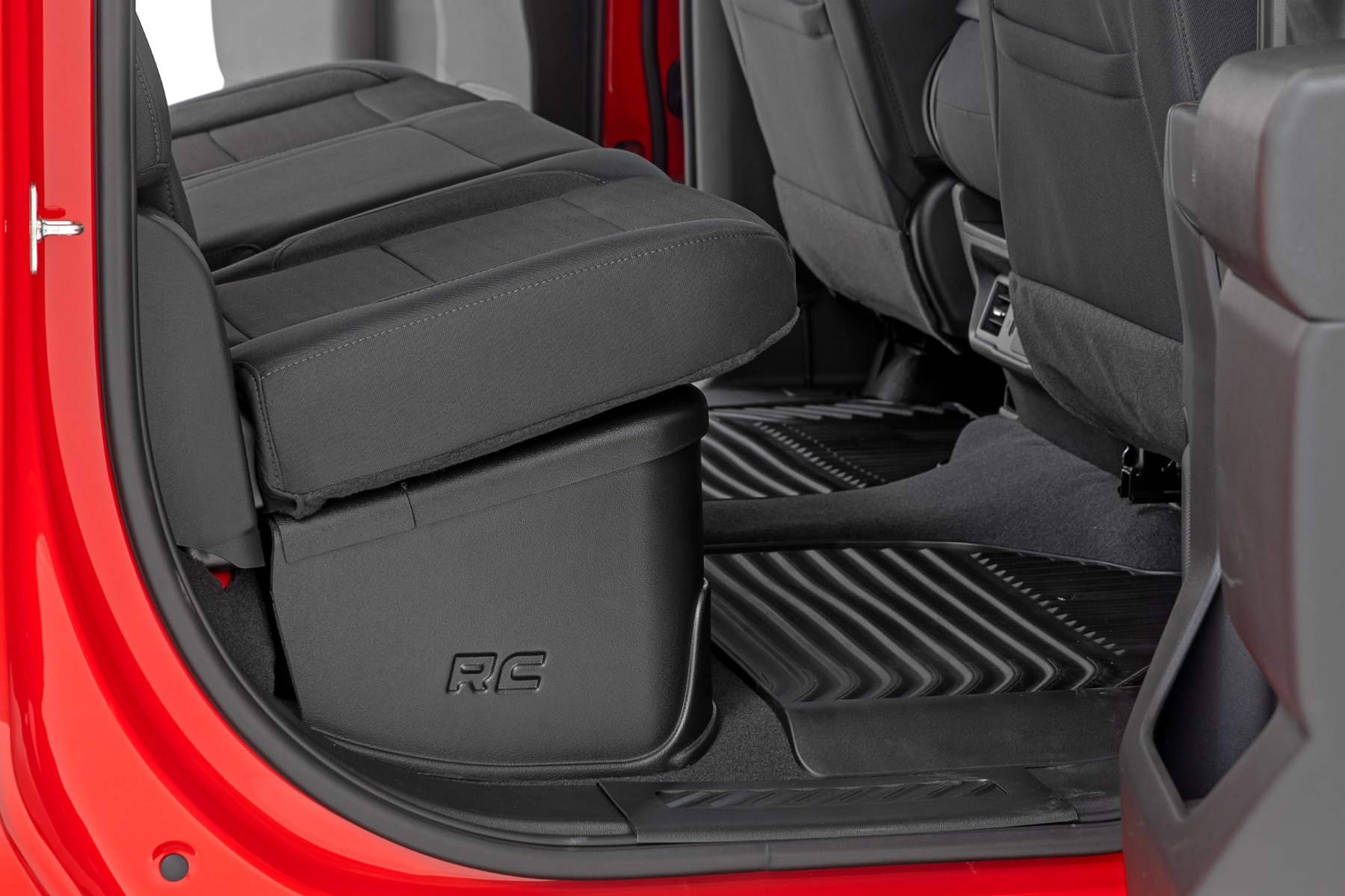 Stauraum unter dem Sitz mit abschließbarem Deckel | Crew Cab | Chevy/GMC 1500/2500HD/3500HD (19–26) — Bild 3