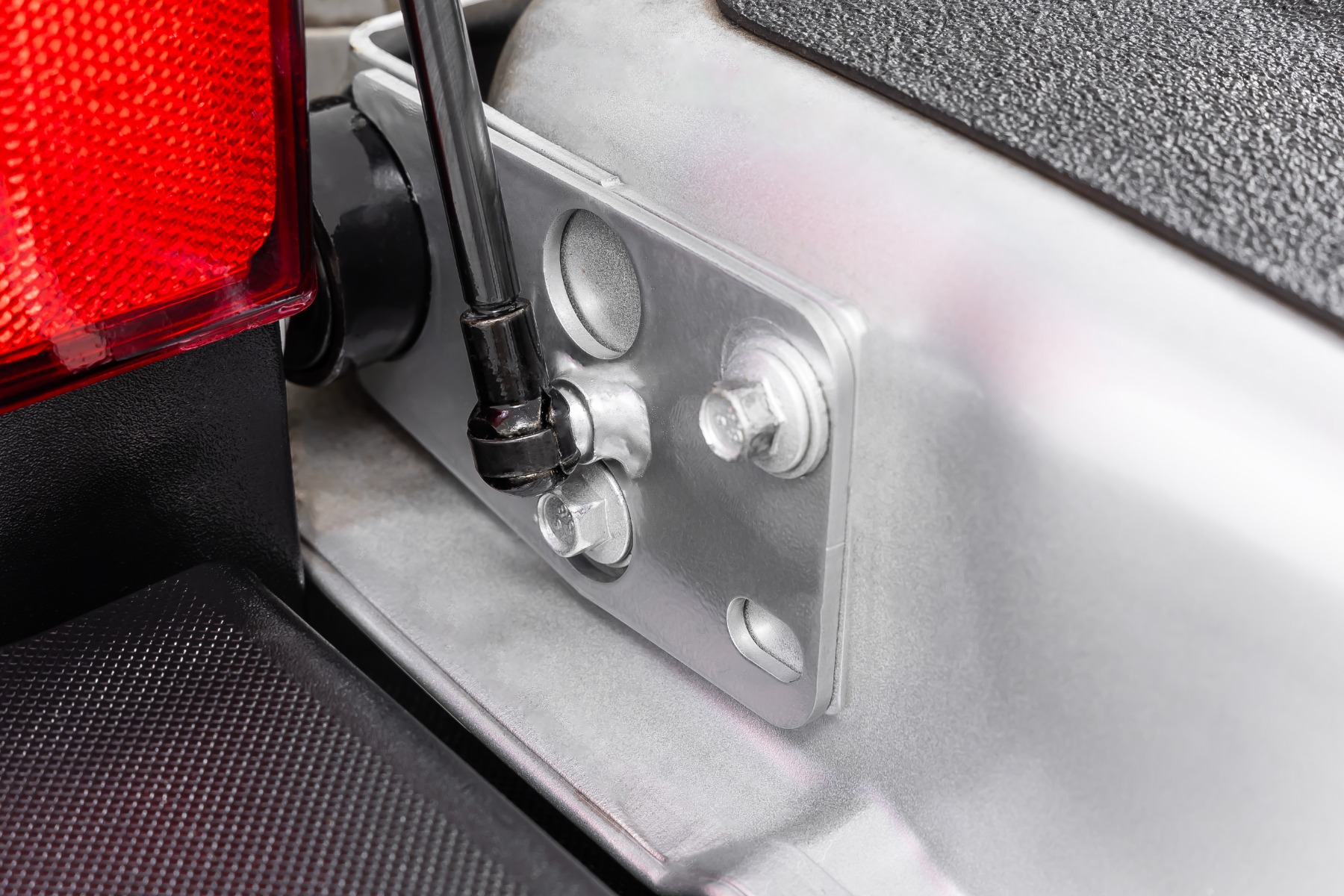 Heckklappenassistent | Ford F-150/F-250/F-350 2WD/4WD (2015–2026) — Bild 4